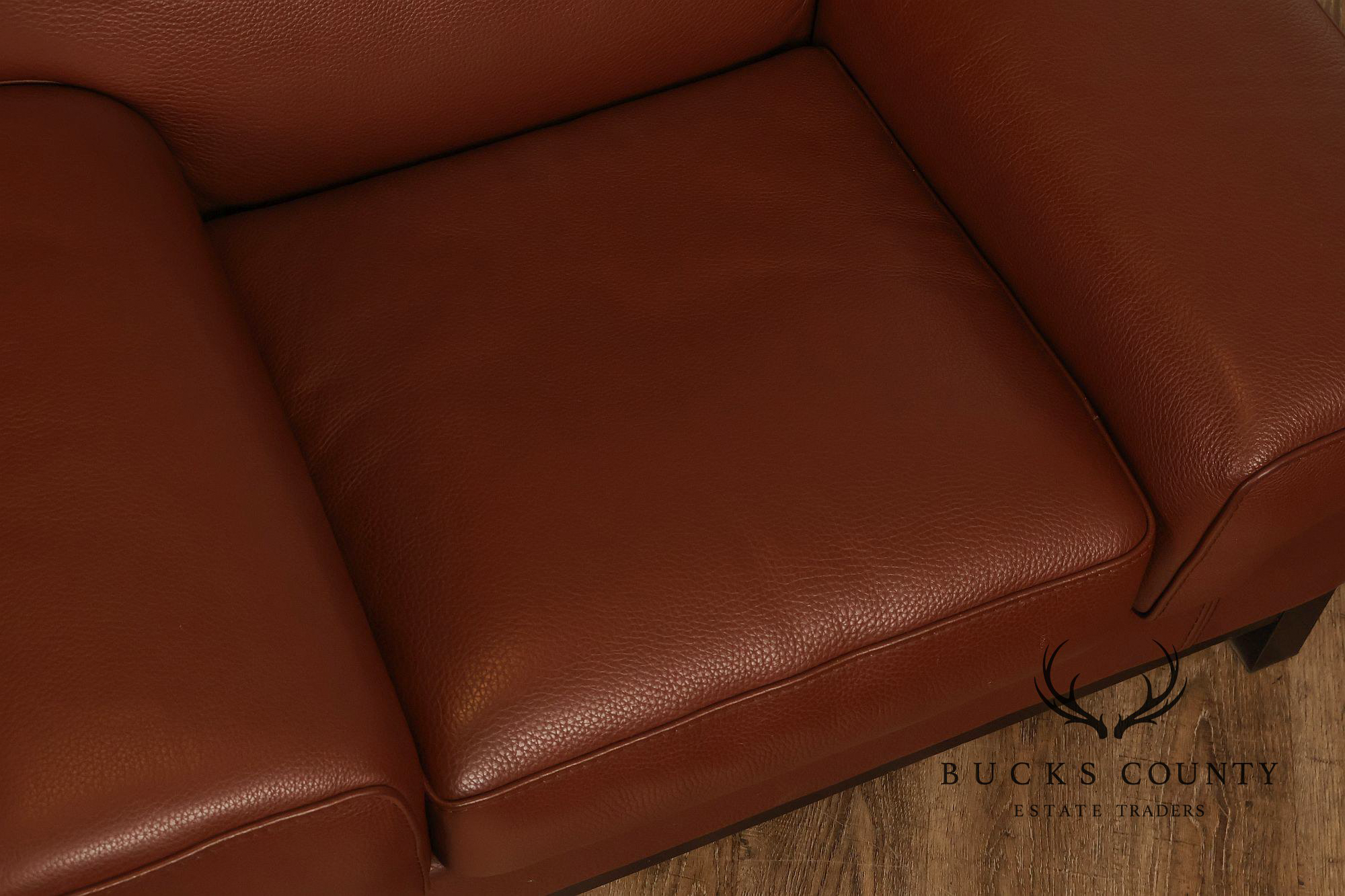 Formenti Pair of Italian Leather Lounge Chairs