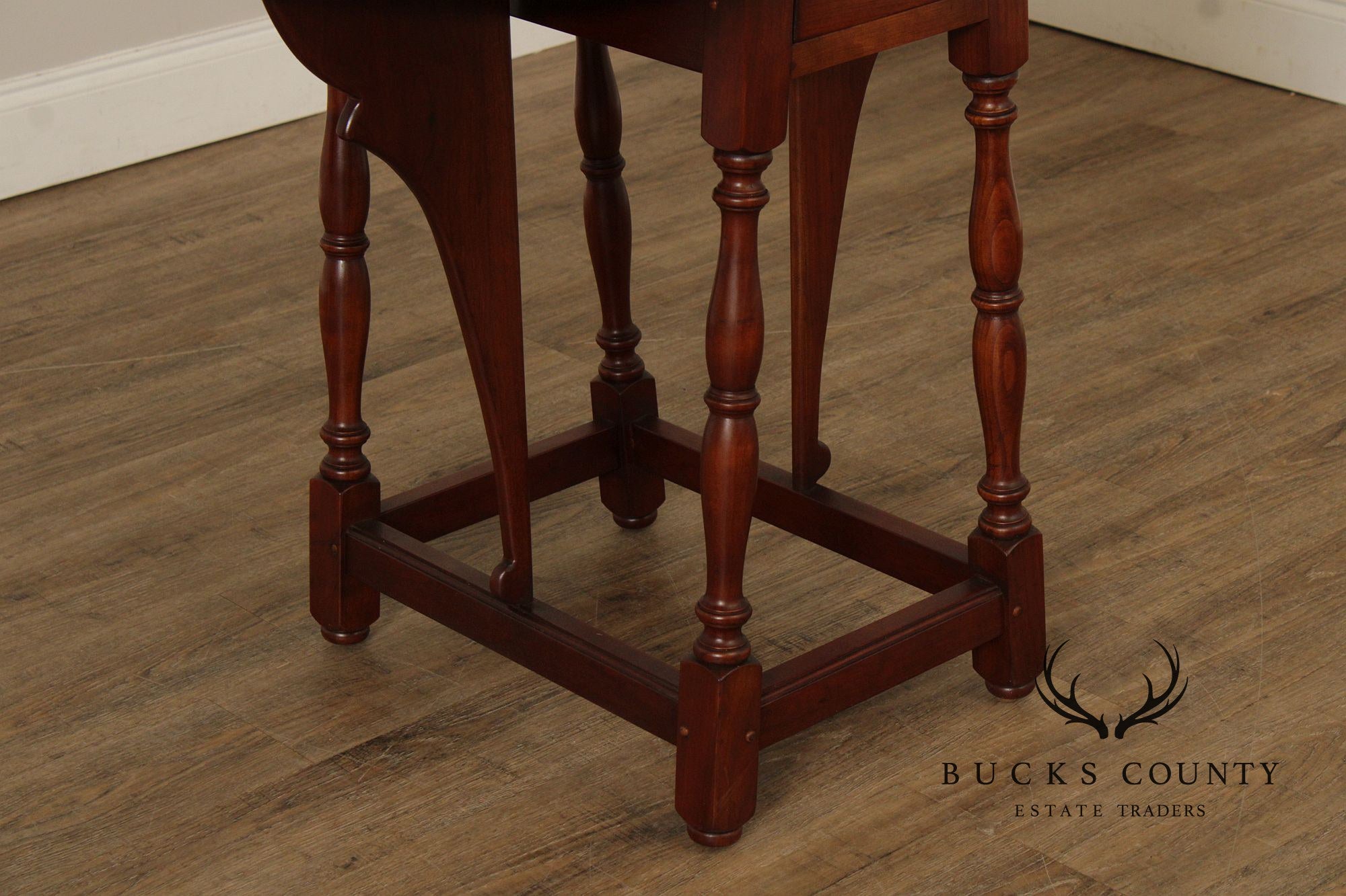 Stickley Cherry Valley Oval Top Drop Leaf Occasional Table