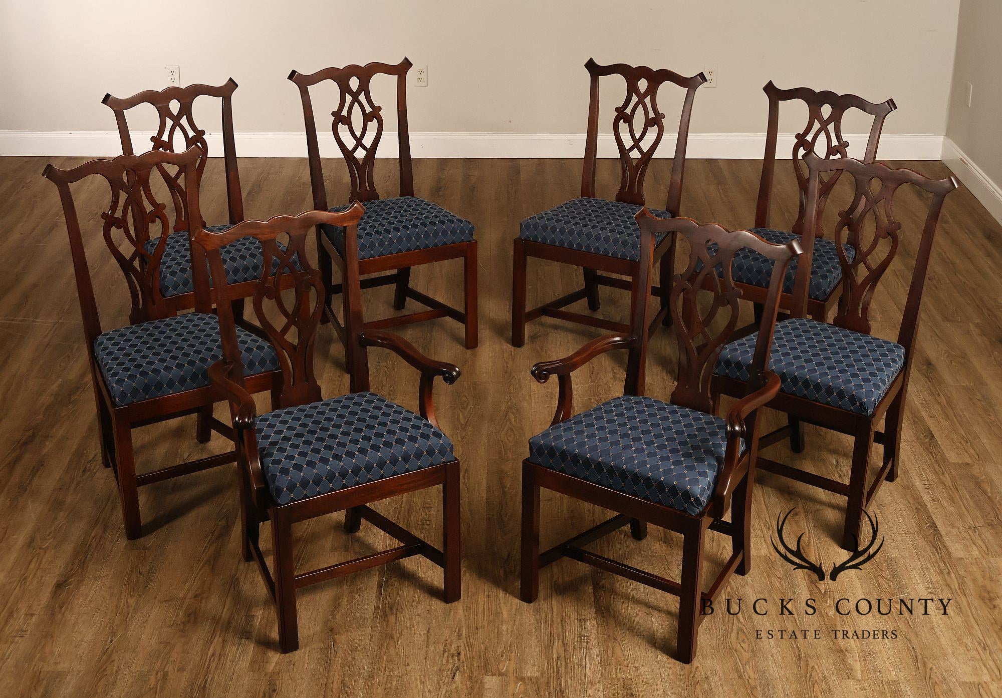 Pennsylvania House Chippendale Style Mahogany Set of 8 Dining Chairs