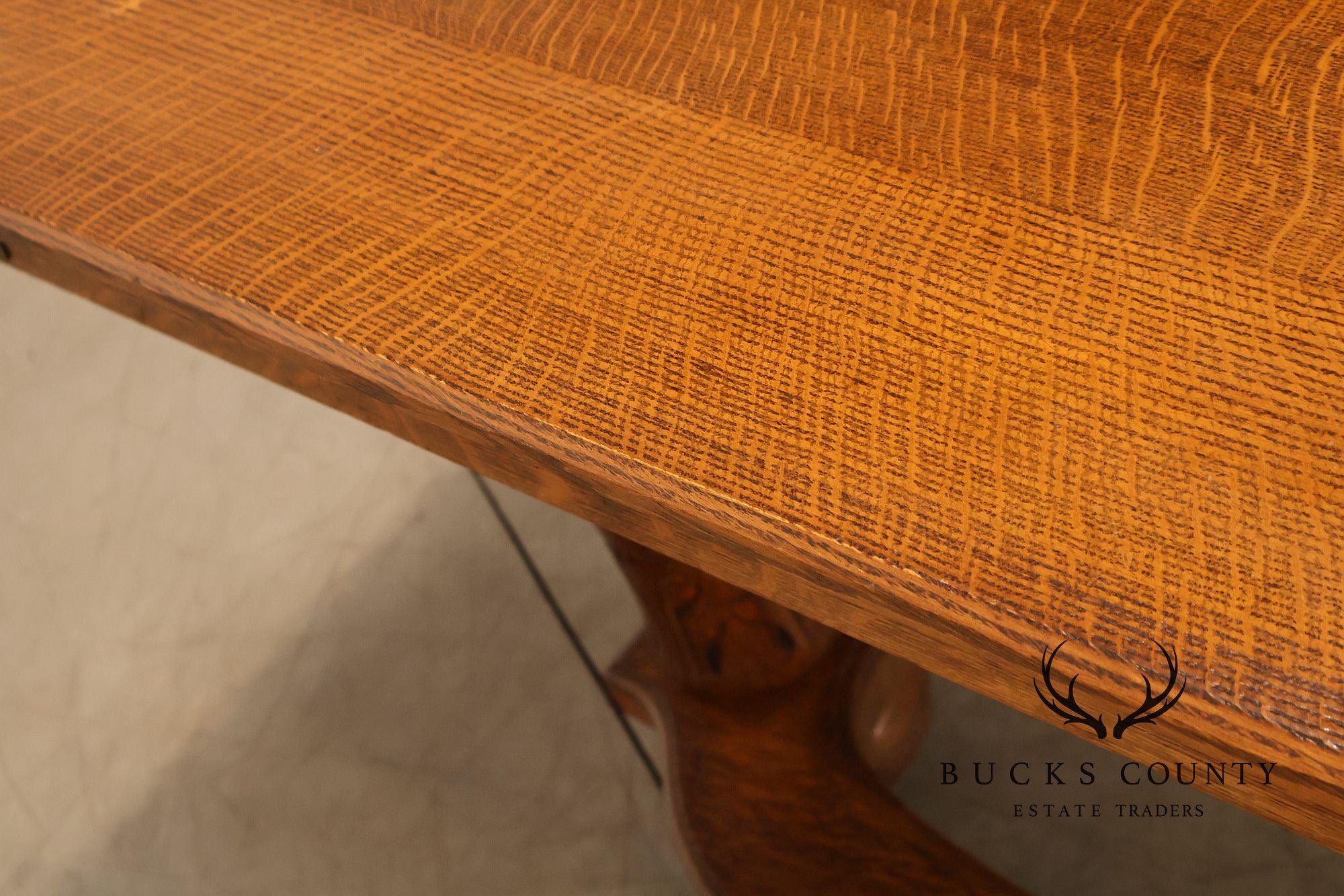Antique Victorian Oak Expandable Dining Table