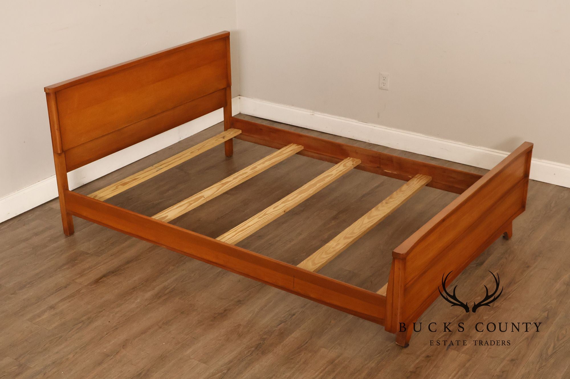 Kent-Coffey Mid Century Modern Solid Wood Full Size Bed