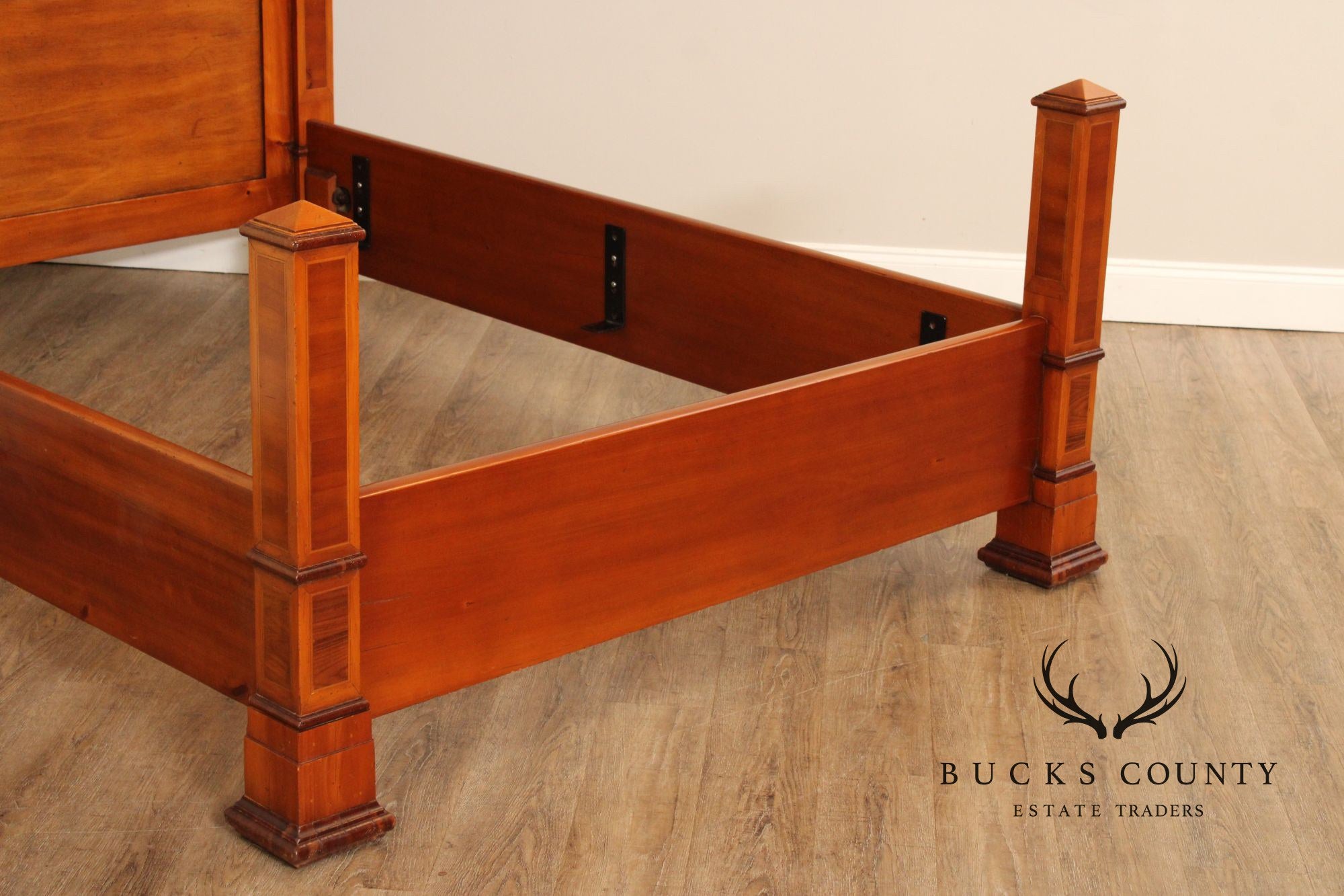 Alfonso Marina 18th Century Style Cama Umbria Full-Size Poster Bed