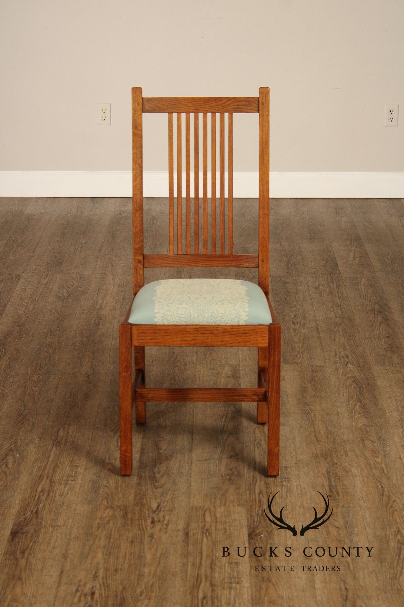 Stickley Mission Collection Set Of Eight Oak Dining Chairs