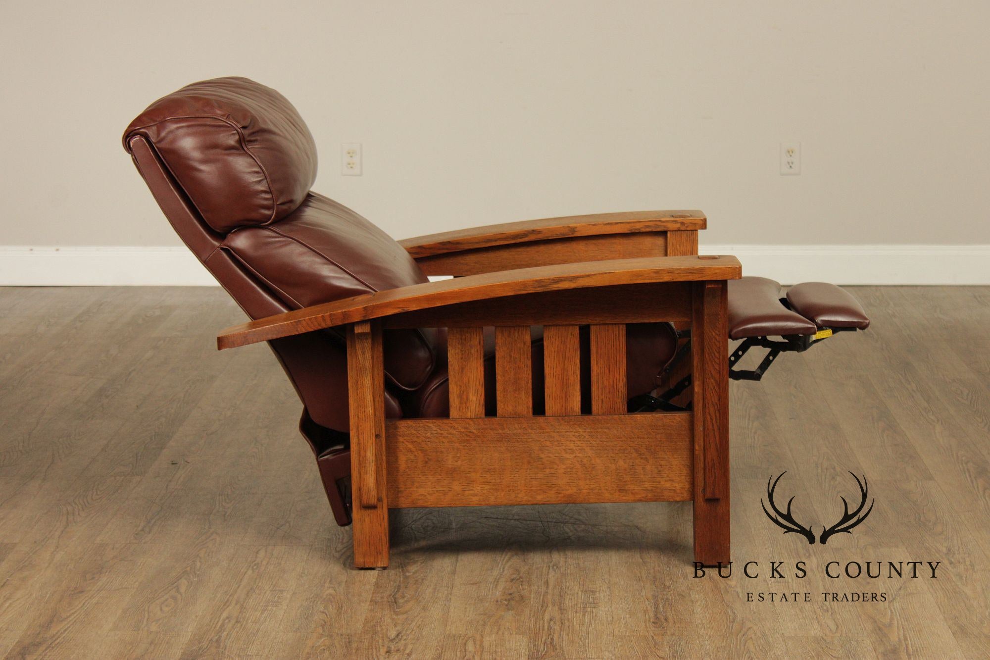 Stickley Mission Collection Oak Recliner