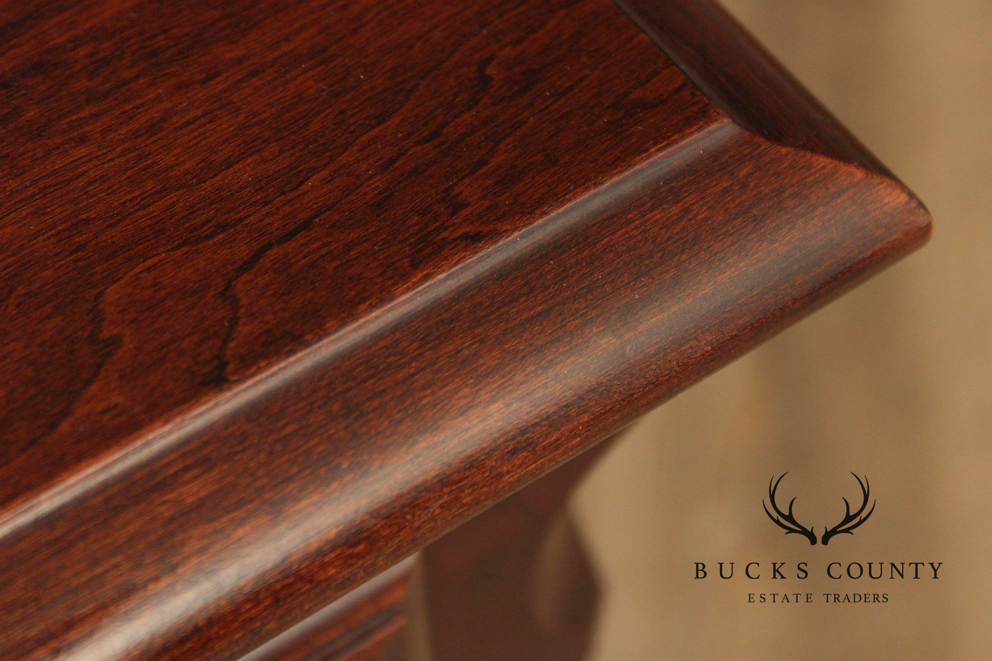 Pennsylvania House Traditional Pair Of Cherry Nightstands