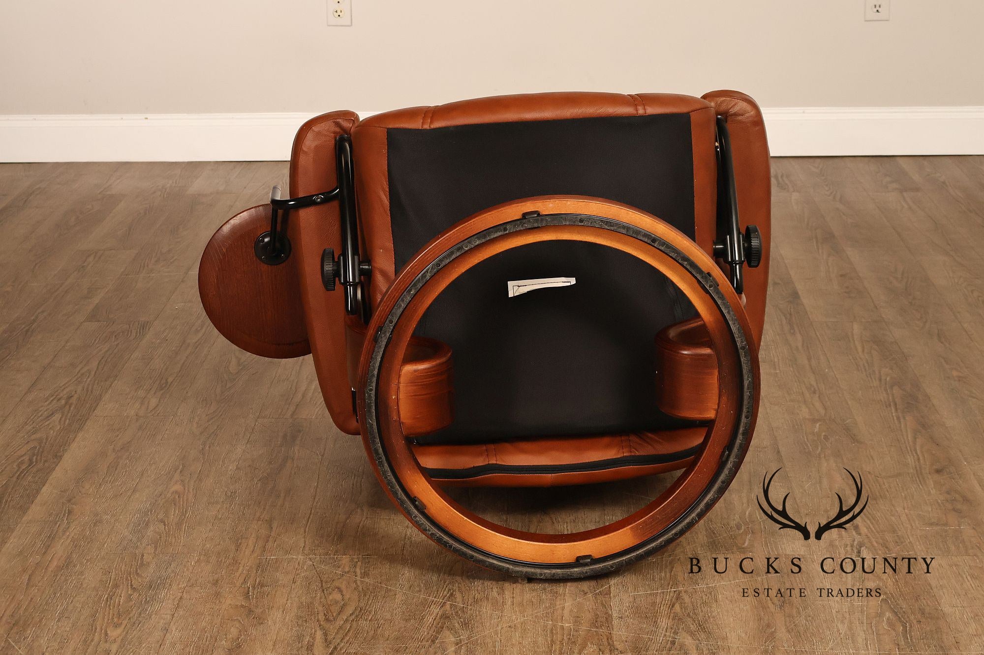 Ekornes Stressless Leather Recliner Chair And Ottoman