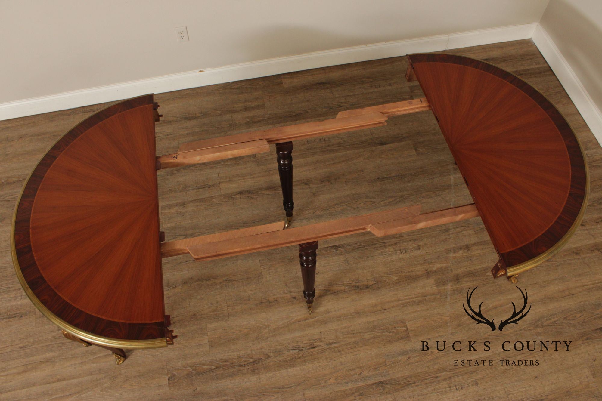 French Louis XV Style Ormolu Mounted Round Expandable Dining Table