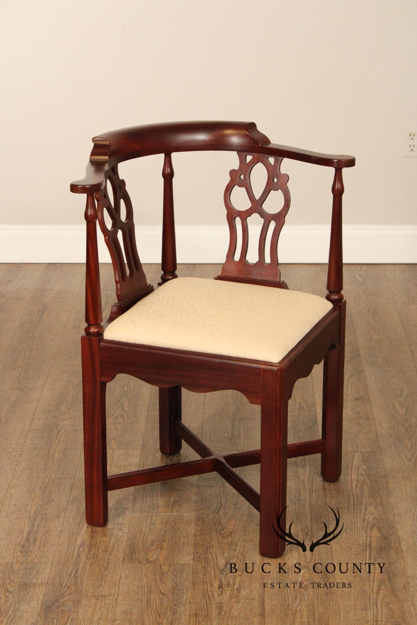 Hickory Chair Chippendale Style Pair of Mahogany Corner Chairs