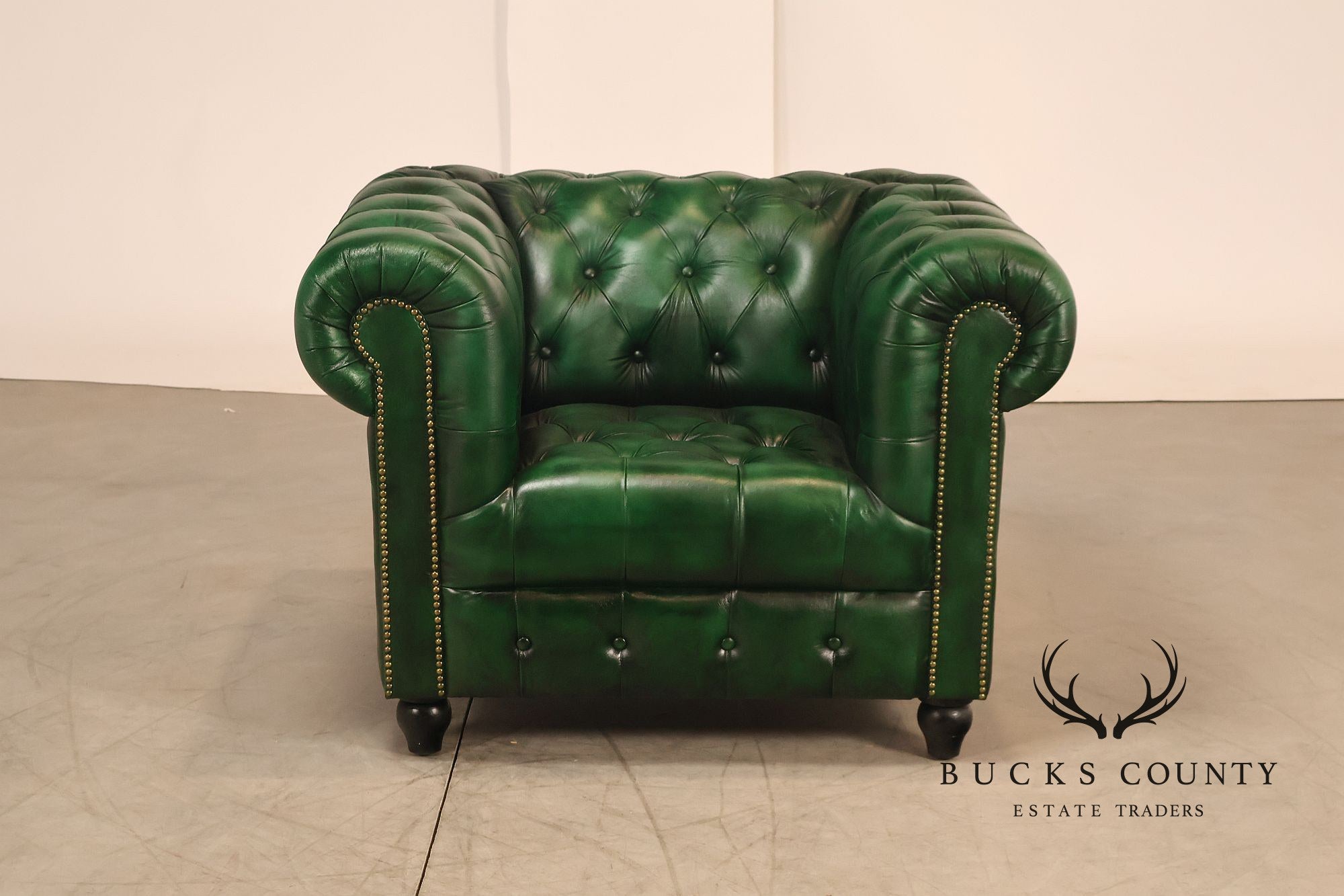 Chesterfield Style Polo Green Tufted Leather Club Chair