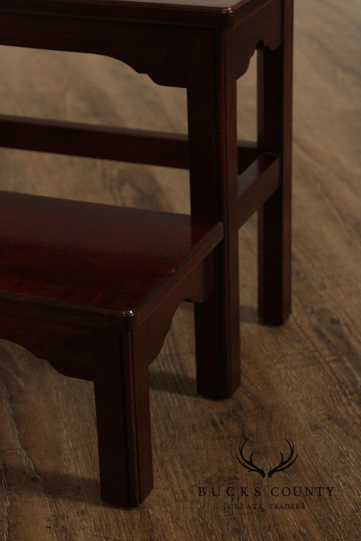 Councill Craftsmen Chippendale Style Inlaid Mahogany Bed Steps