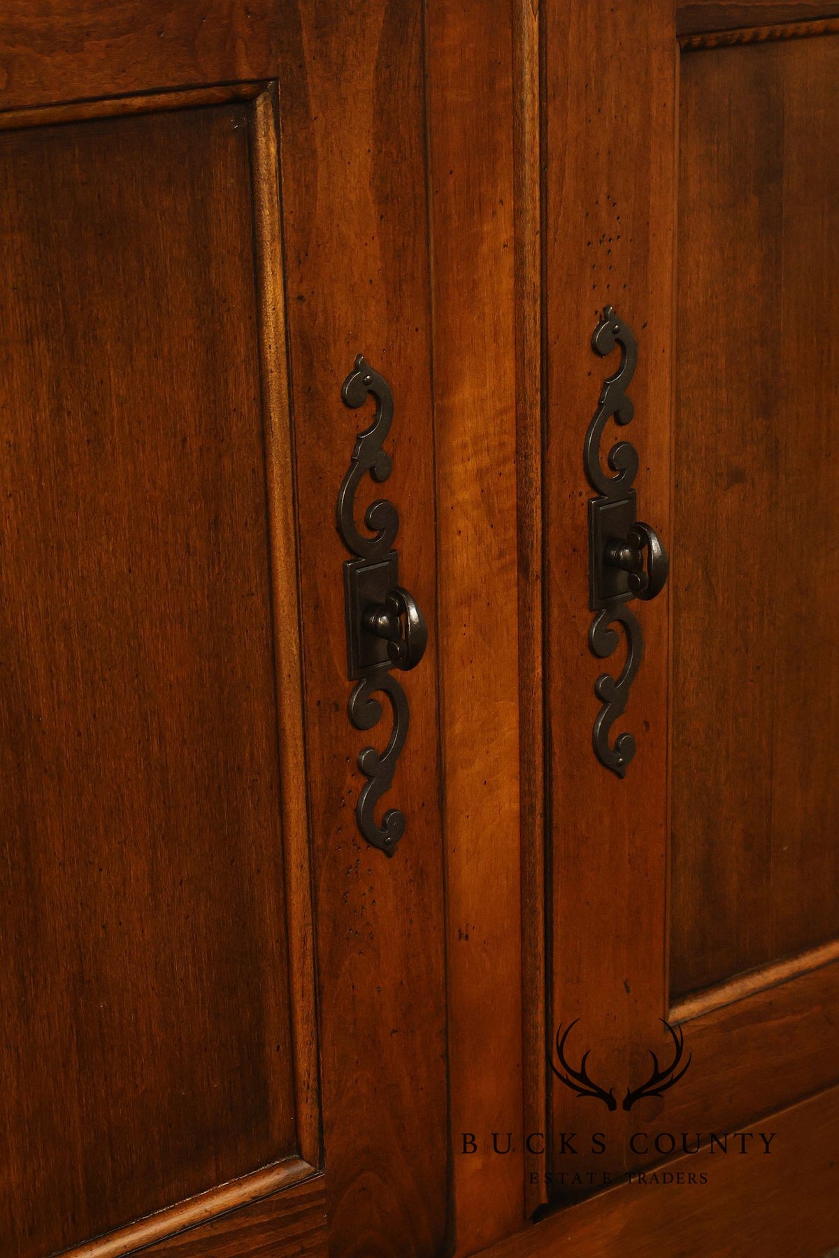 Vintage Pennsylvania House Villas Collection Maple Buffet Sideboard