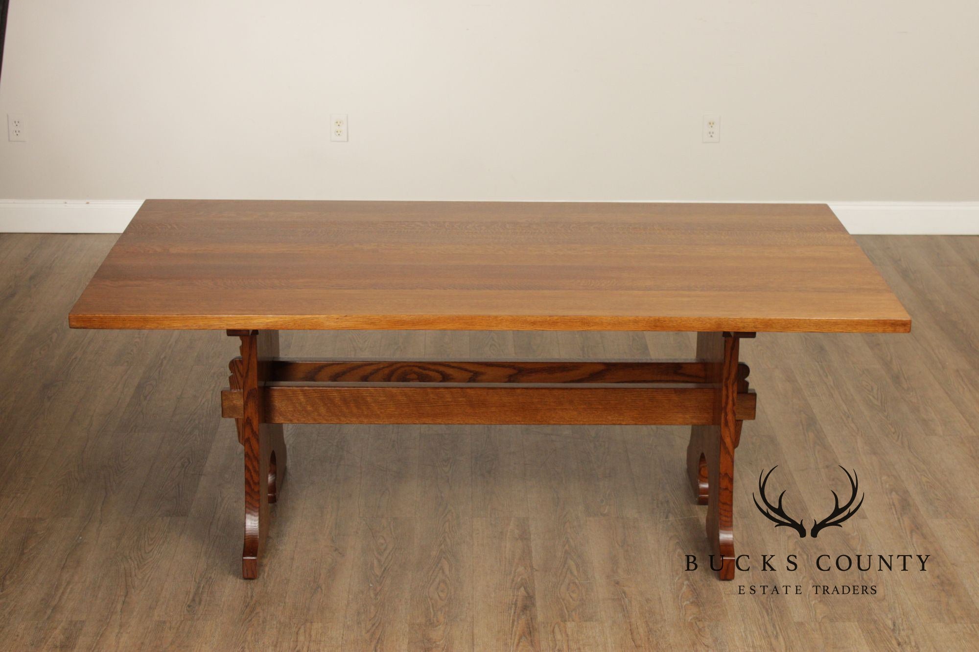 Stickley Mission Collection Expandable Oak Keyhole Dining Table