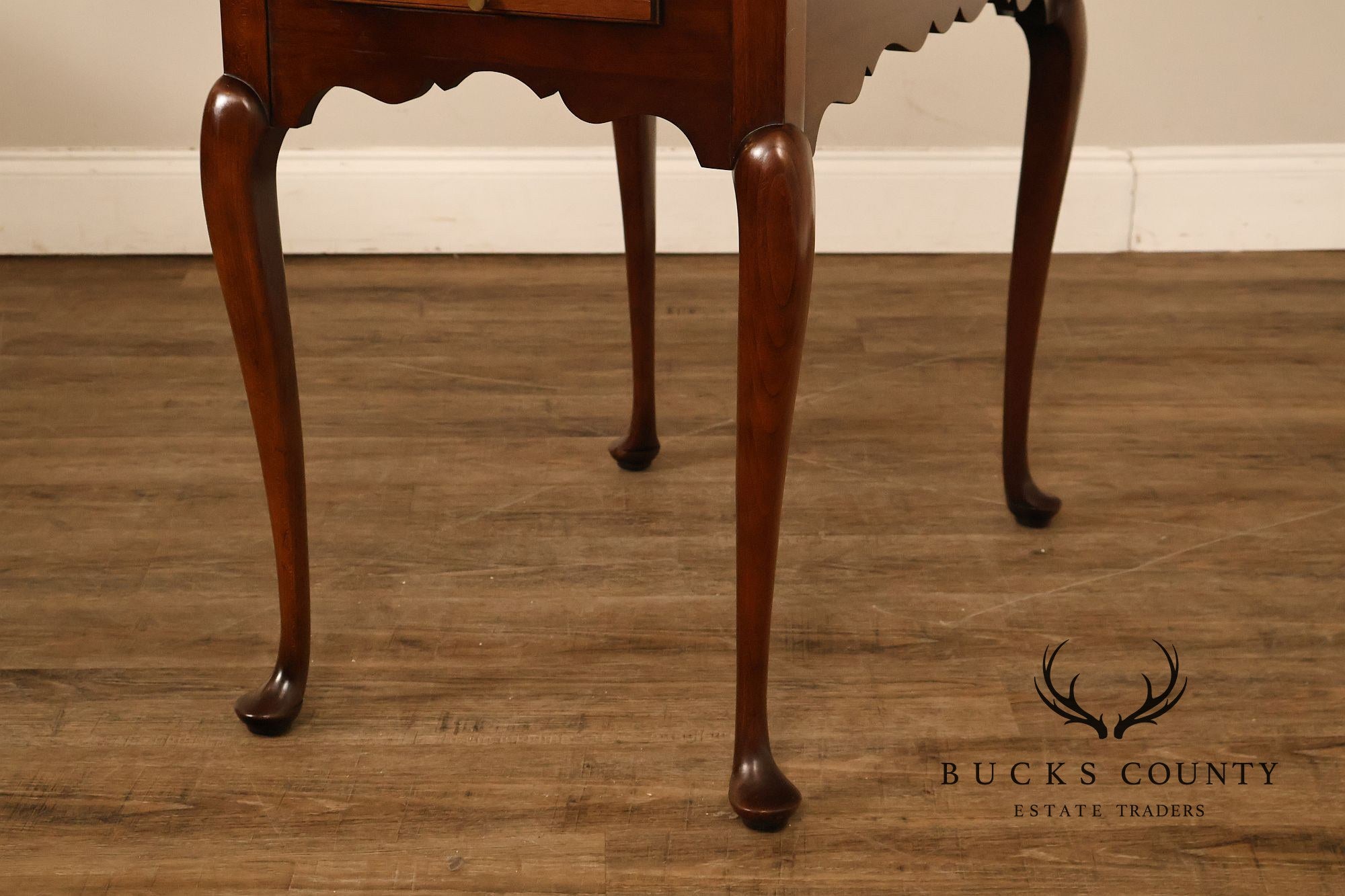 Statton Queen Anne Style Cherry Tea Table