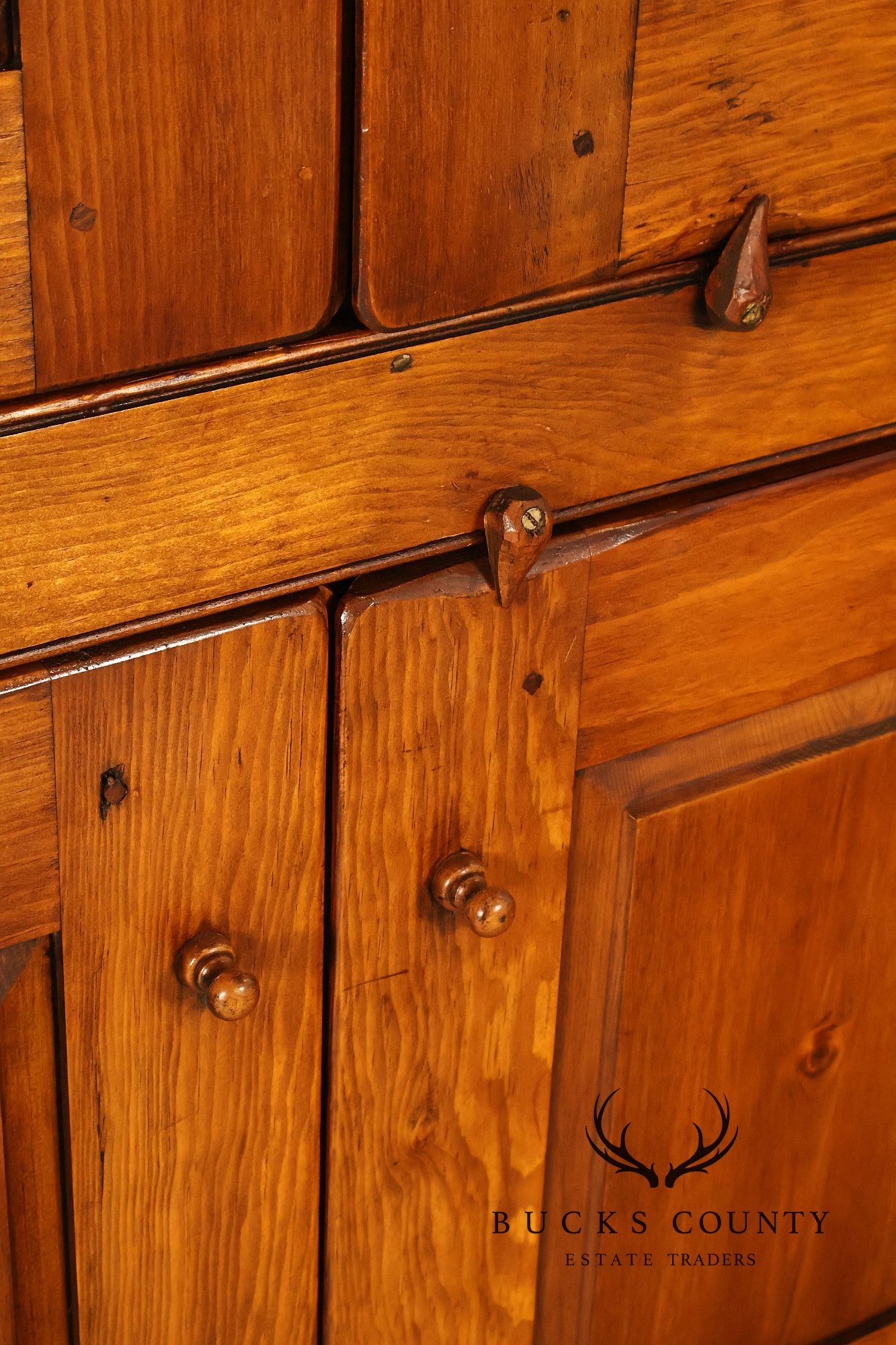 William Draper Cabinetmaker Rustic Country Pine Four Door Cupboard