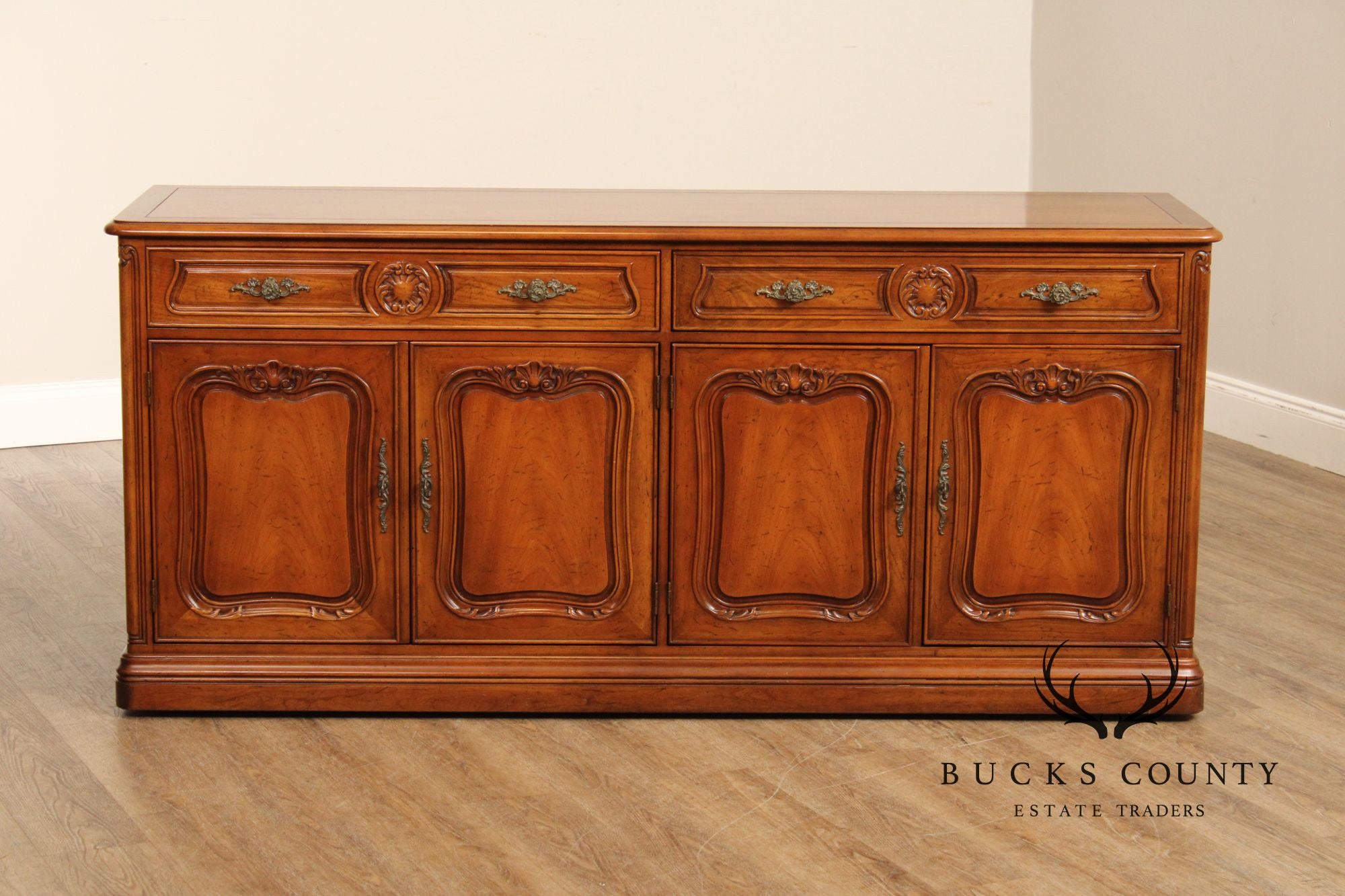 Henredon French Style Walnut Buffet Sideboard