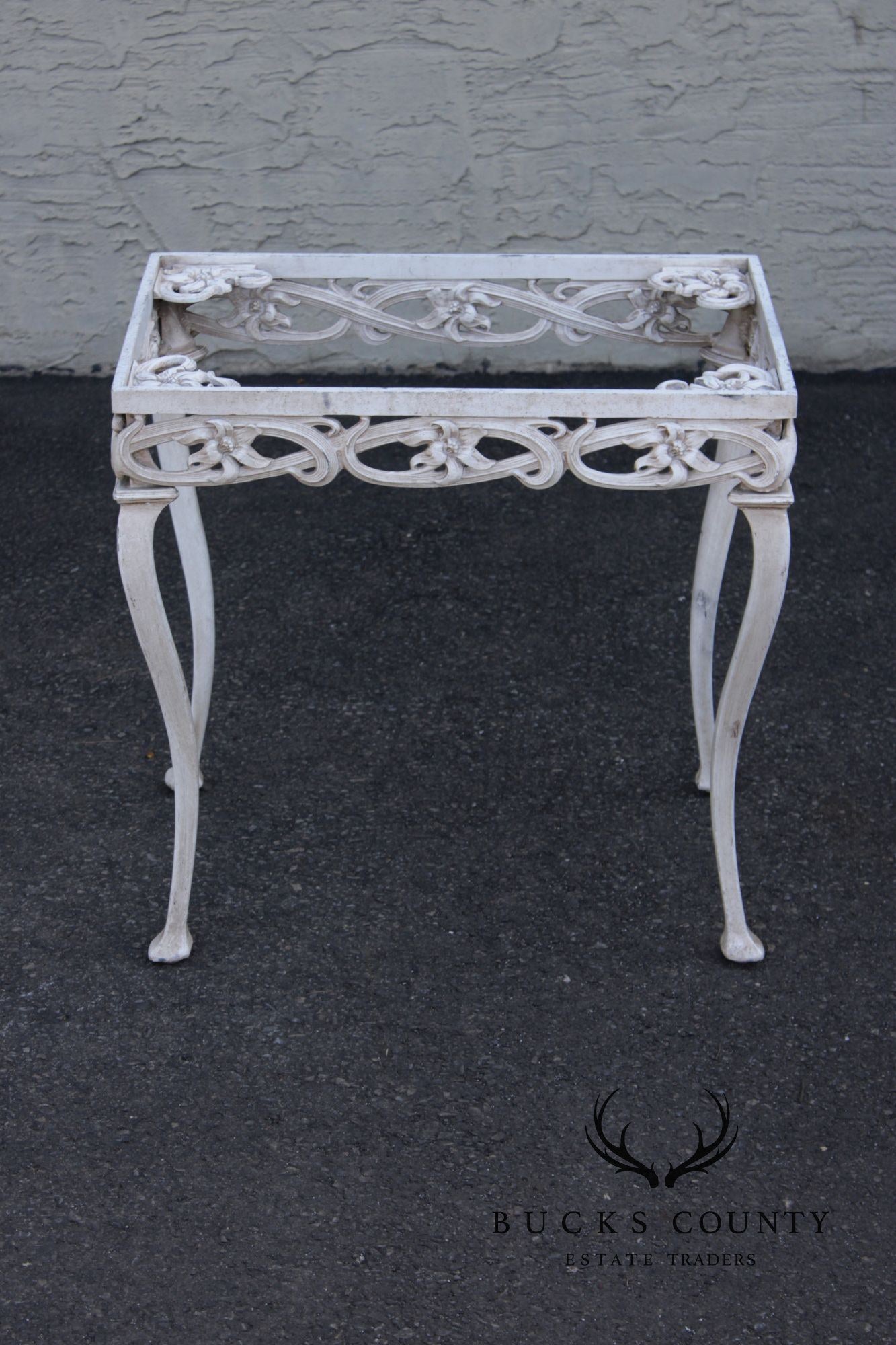 Brown Jordan Cast Aluminum 'Day Lily' Outdoor Patio Side Table