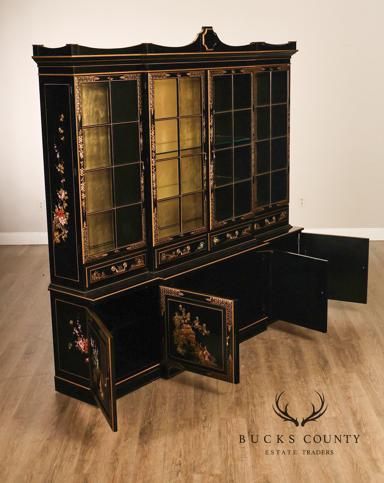 Union National Chinoiserie Hand Painted China Display Cabinet