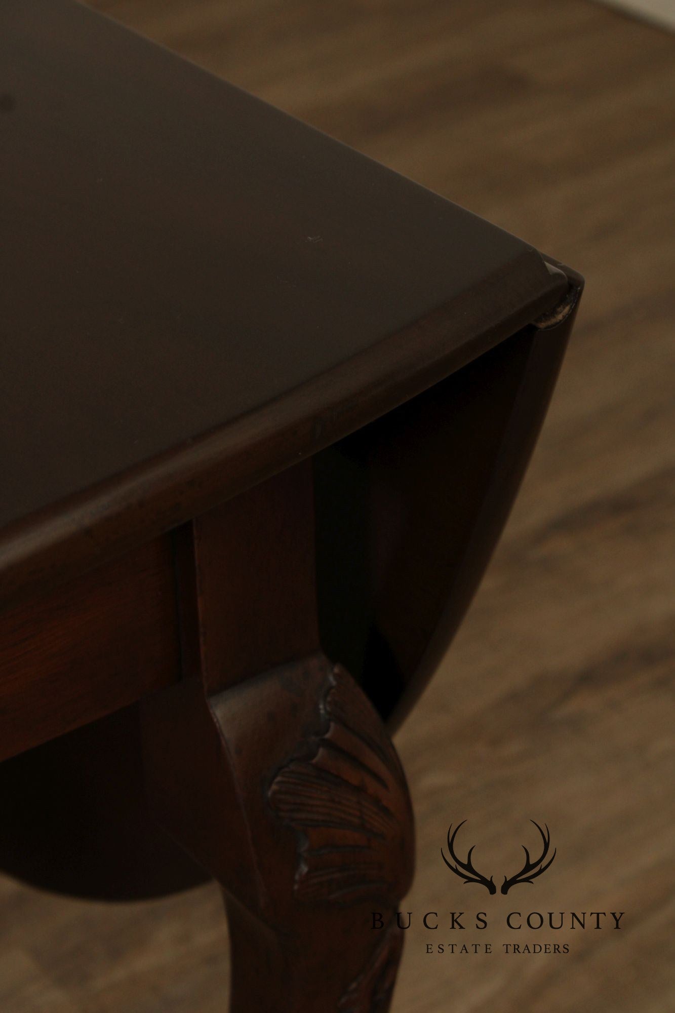 Kittinger Colonial Williamsburg Mahogany Drop Leaf Dining Table