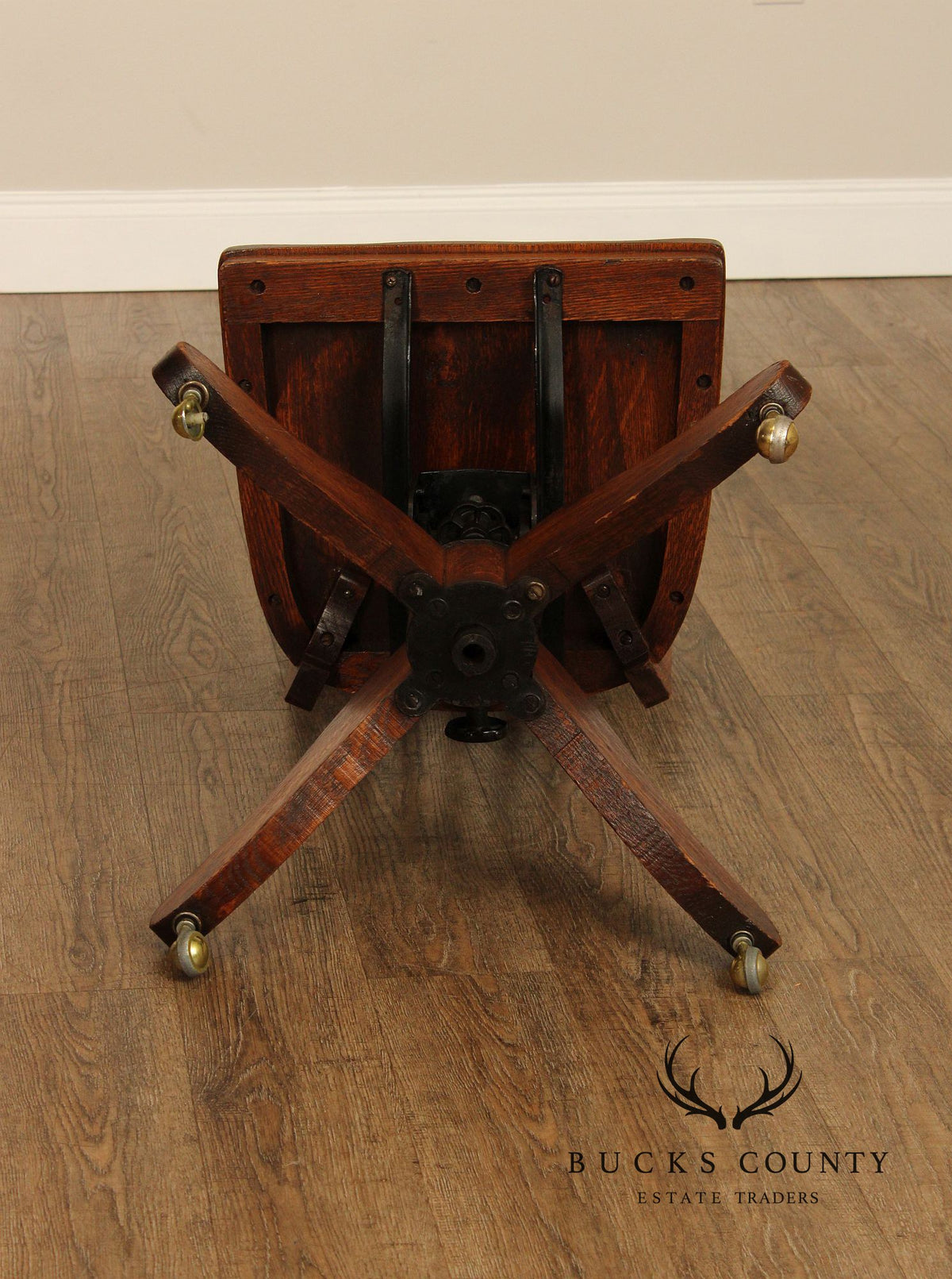 American Style Oak Swivel Banker Office Desk Chair