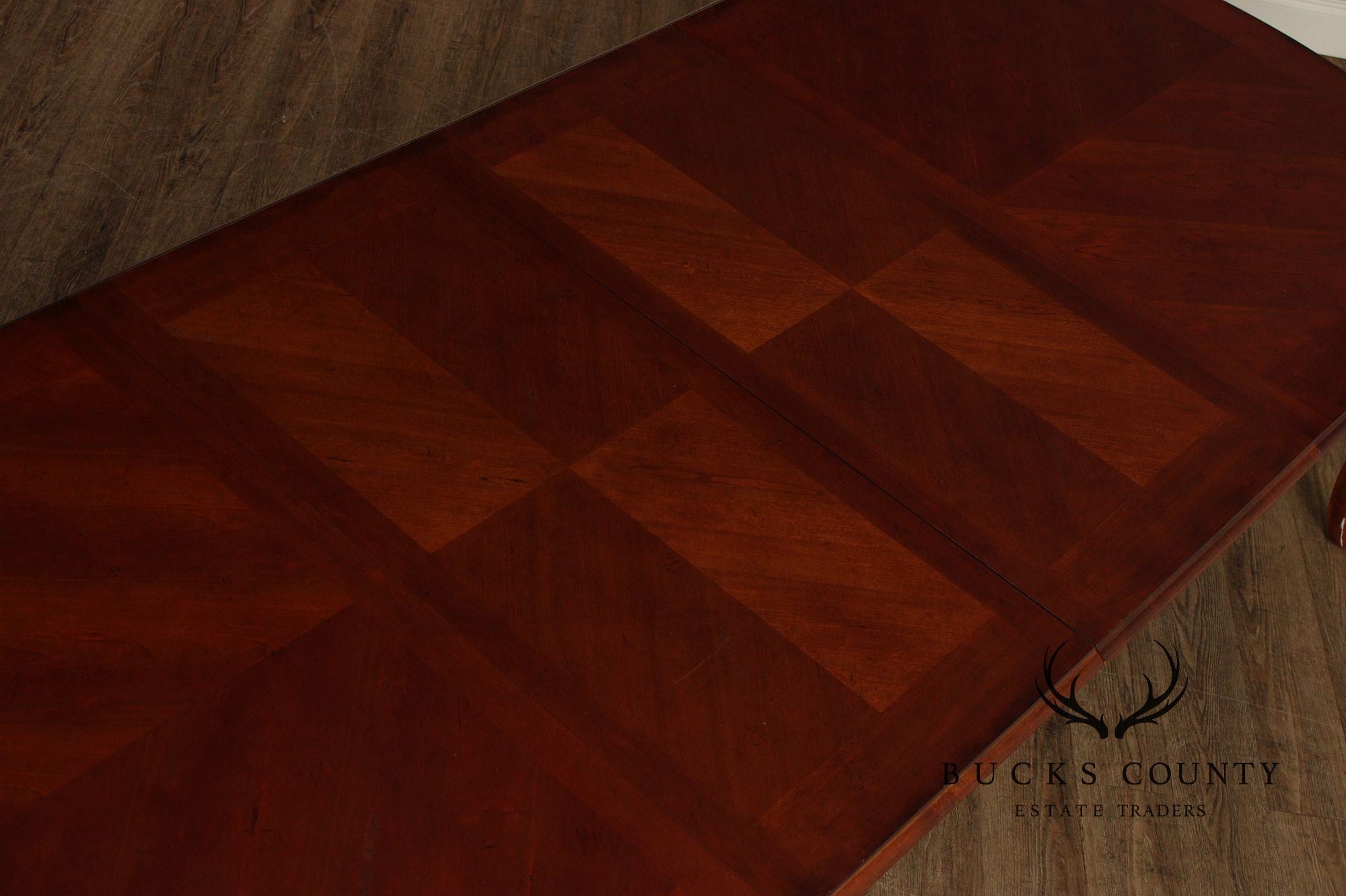 HICKORY WHITE ITALIAN PROVINCIAL STYLE CHERRY CHATEAU EXTENDABLE DINING TABLE