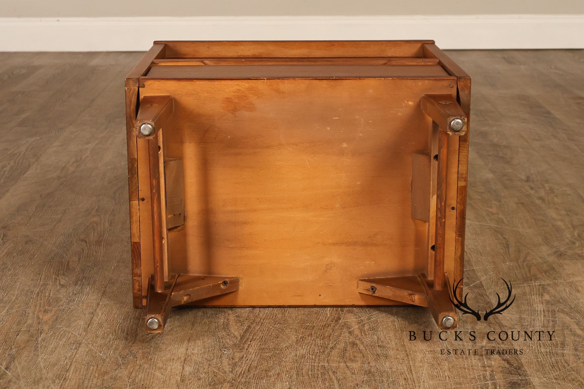 Stanley Furniture Mid Century Modern Pair of Walnut Nightstands