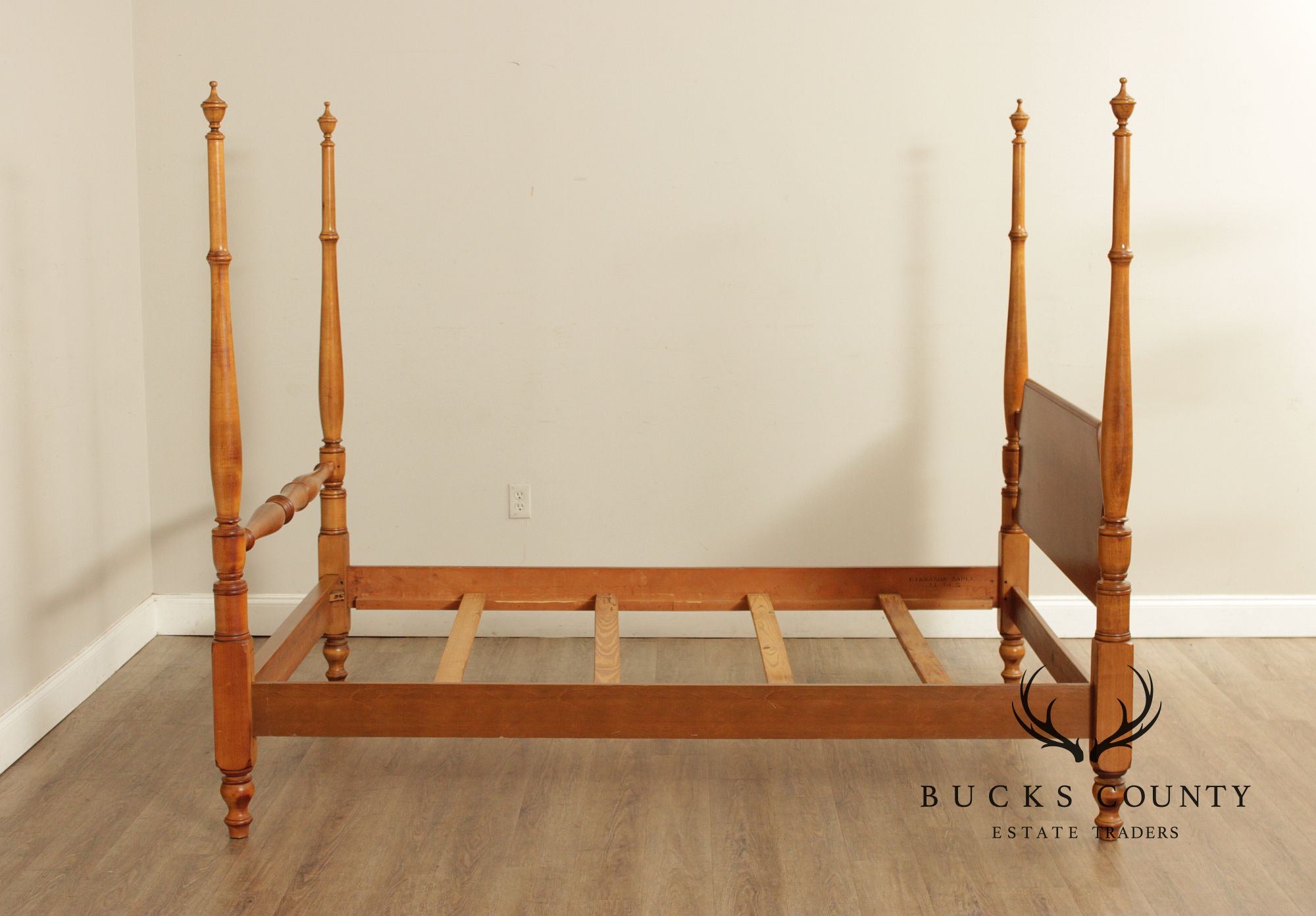 Heywood Wakefield Maple Full Size Poster Bed