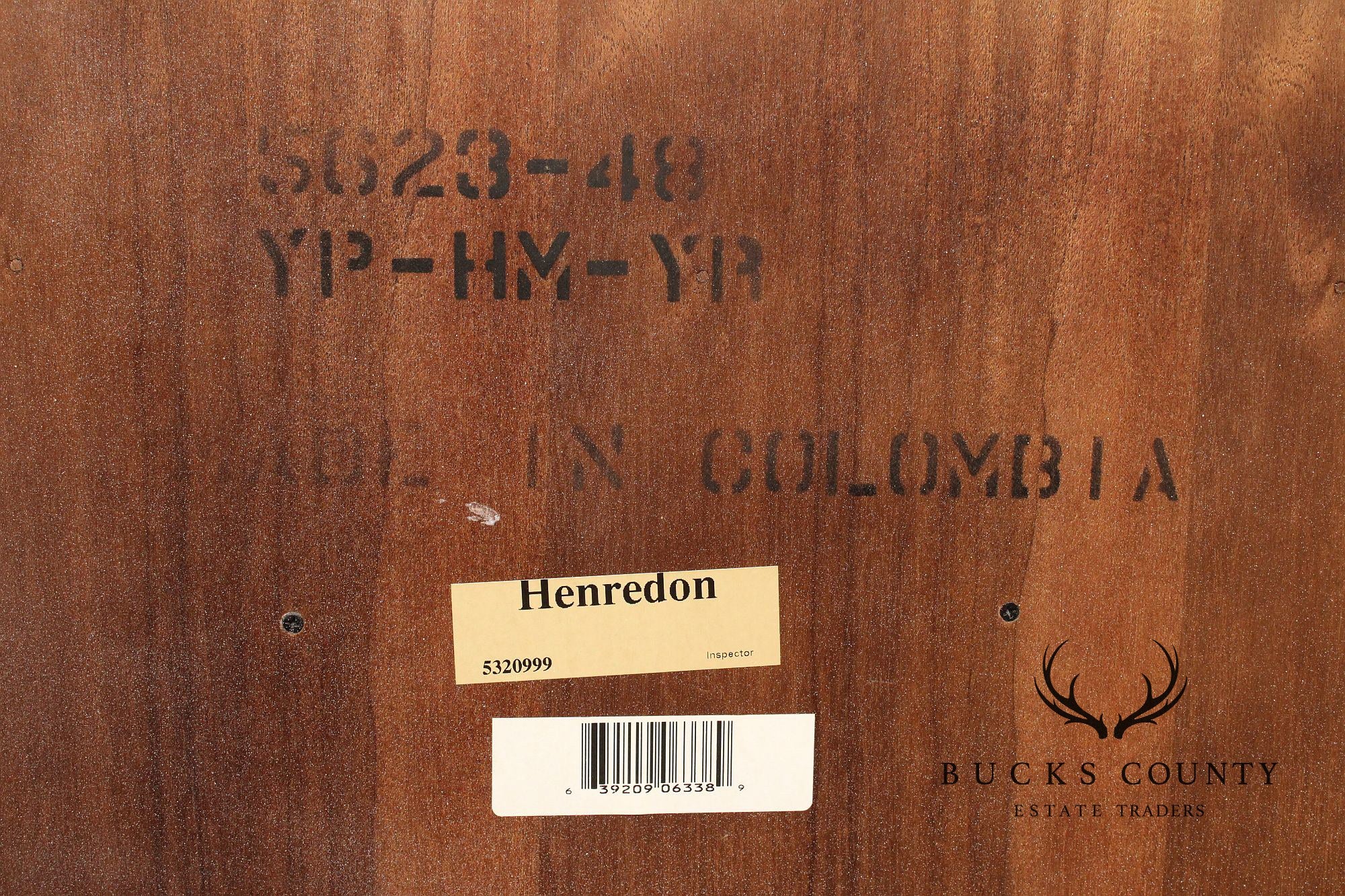 Henredon Italian Provincial Style Cream Painted Chest of Drawers