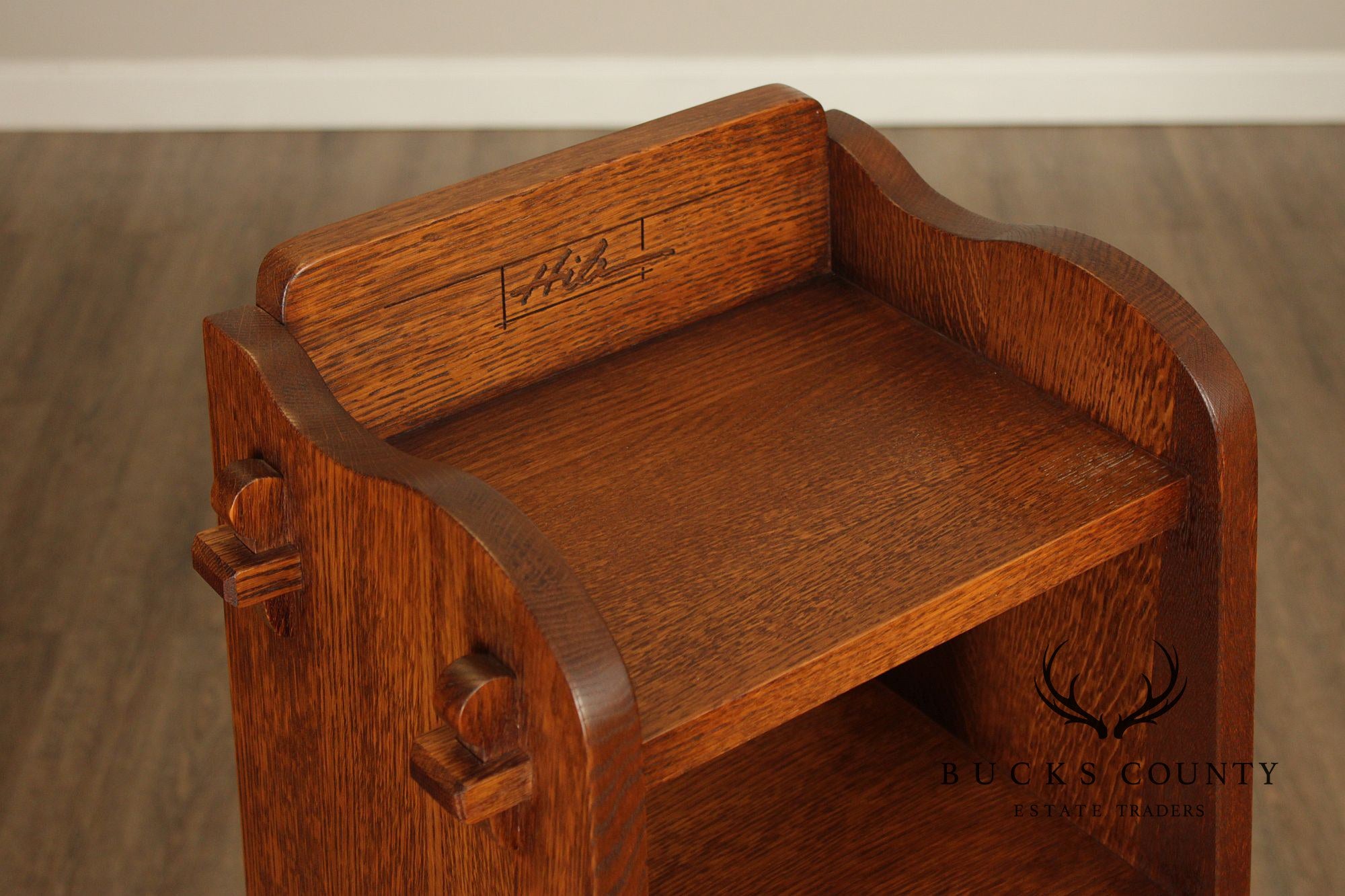 Warren Hile Studio Mission Style Quarter Sawn Oak Tapered Bookcase