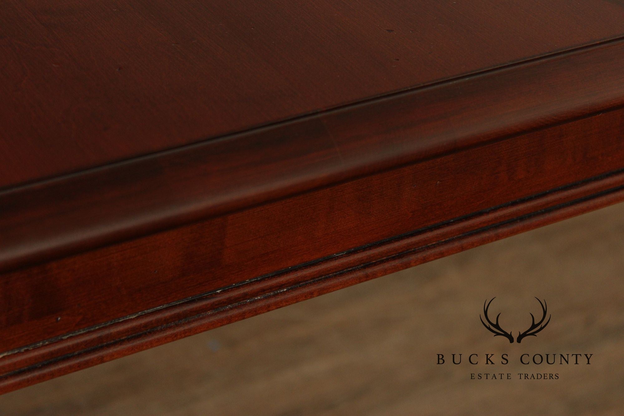 Ethan Allen 'British Classics' Extendable Dining Table