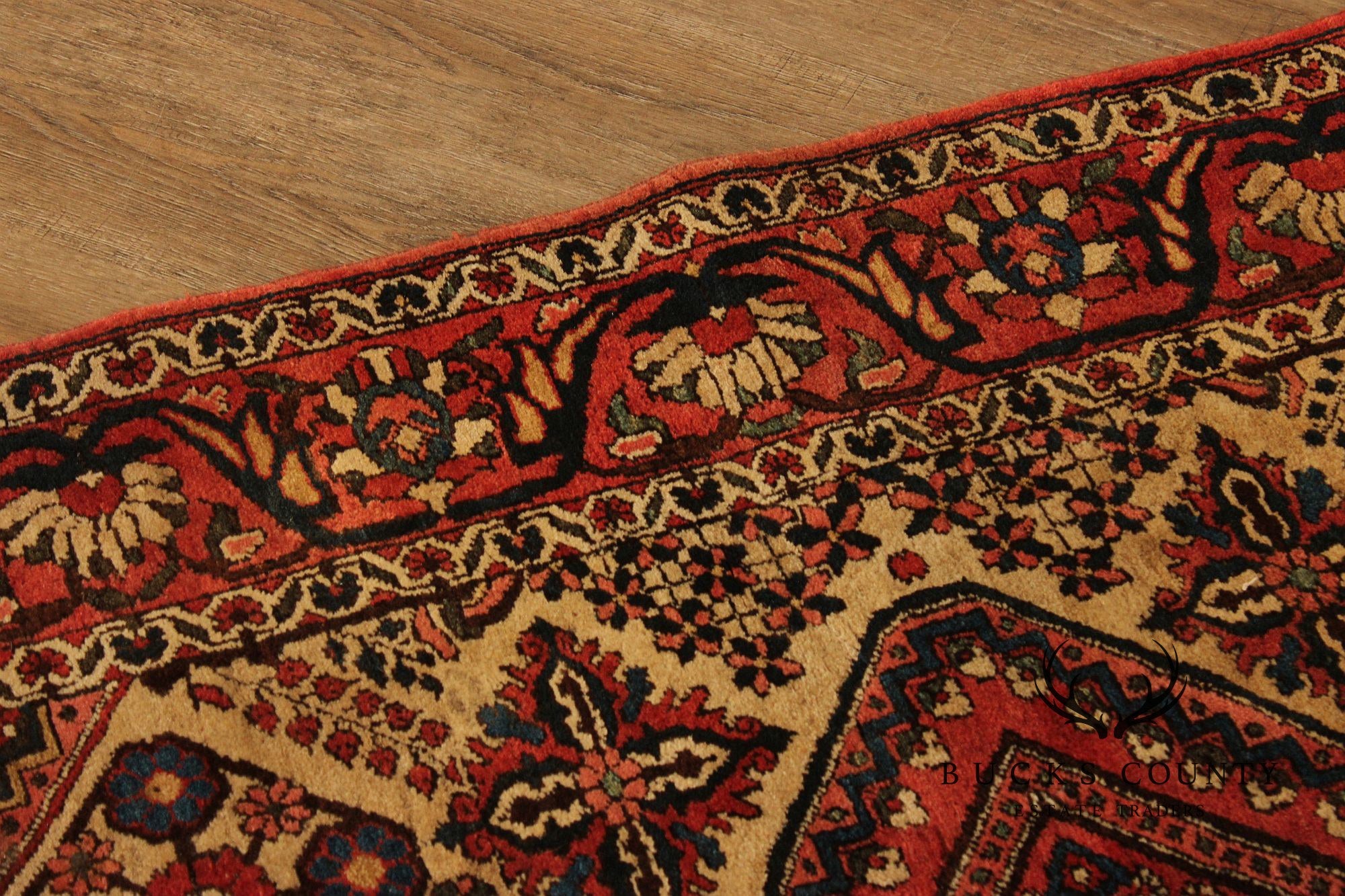 Persian Qashqai Hand Knotted Wool Area Rug 6' 9" x 4' 7"