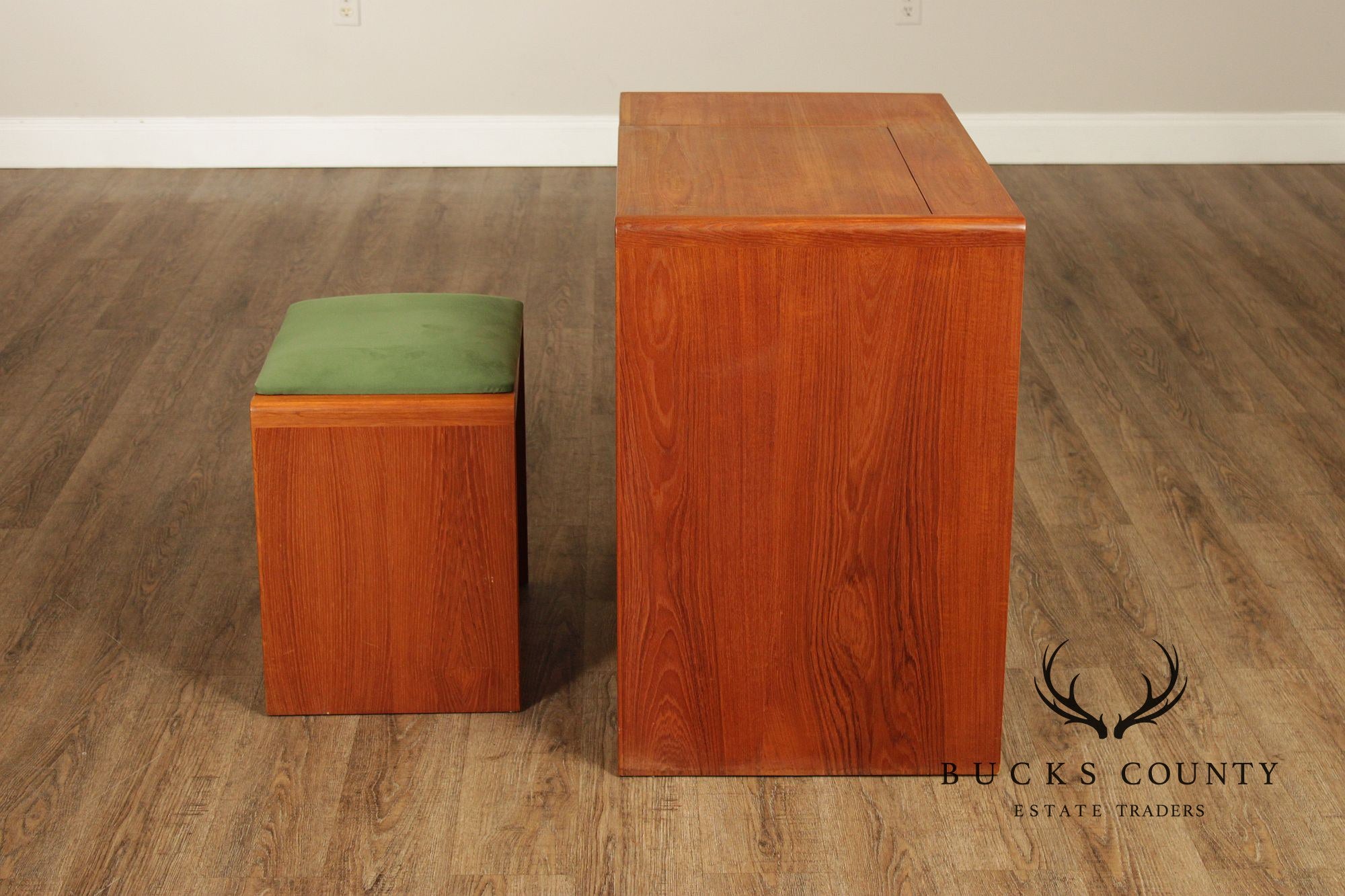 Schreiber’s Møbelfabrik Mid Century Danish Teak Vanity With Bench