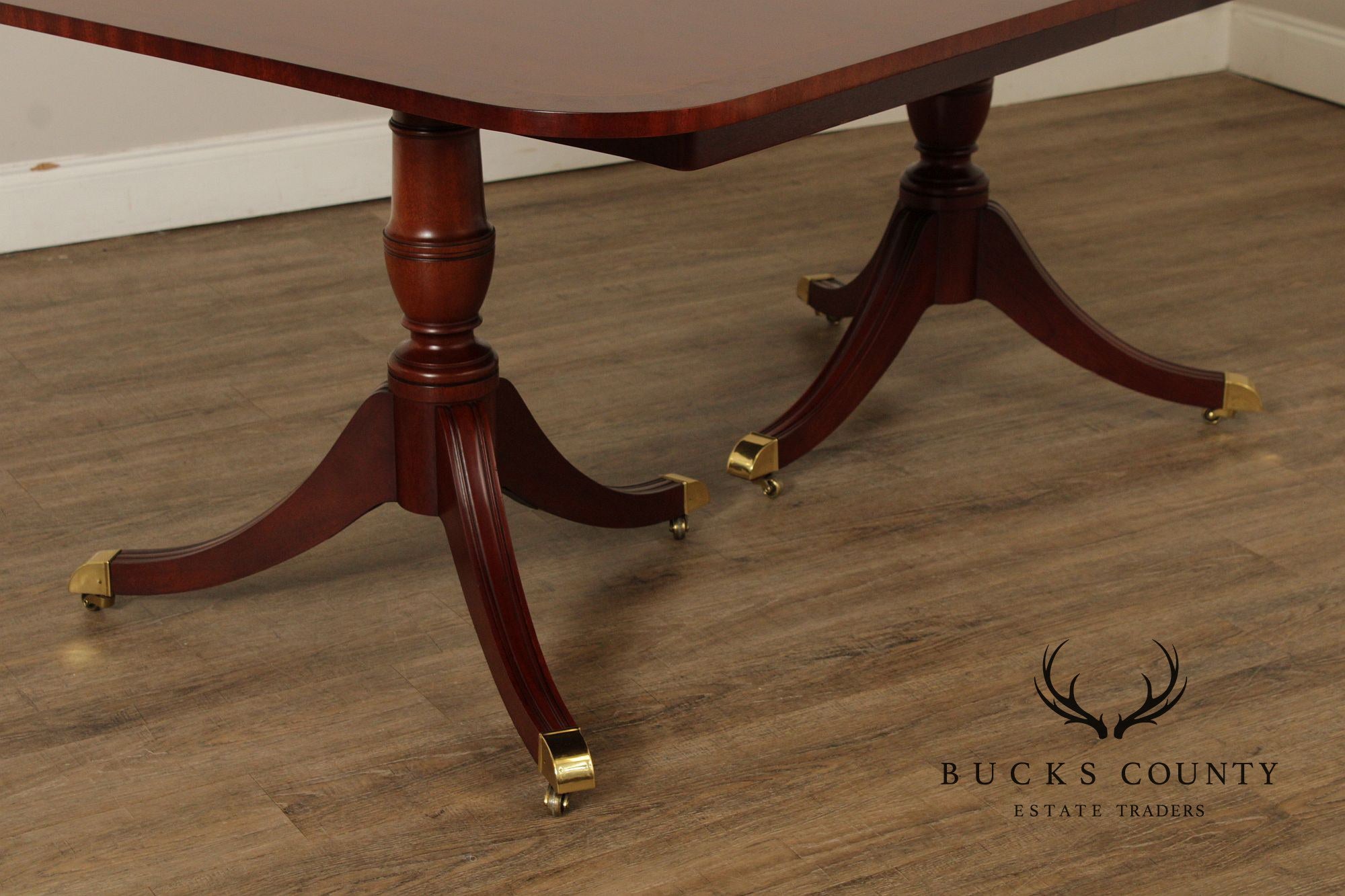 Kindel National Trust Double Pedestal Mahogany Expandable Dining Table