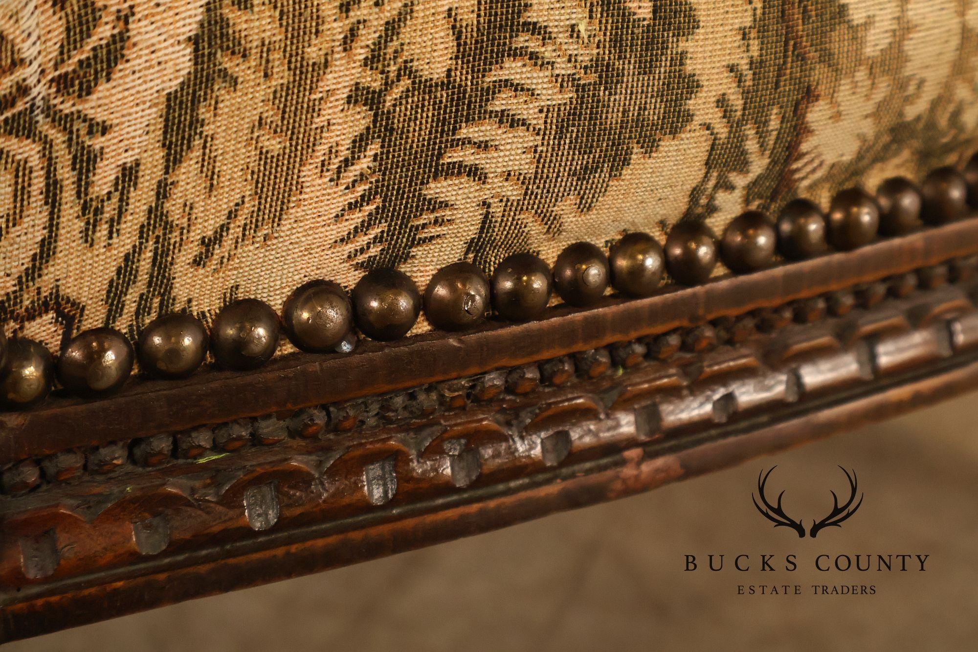 Italian Louis XVI Style Carved Throne Chair