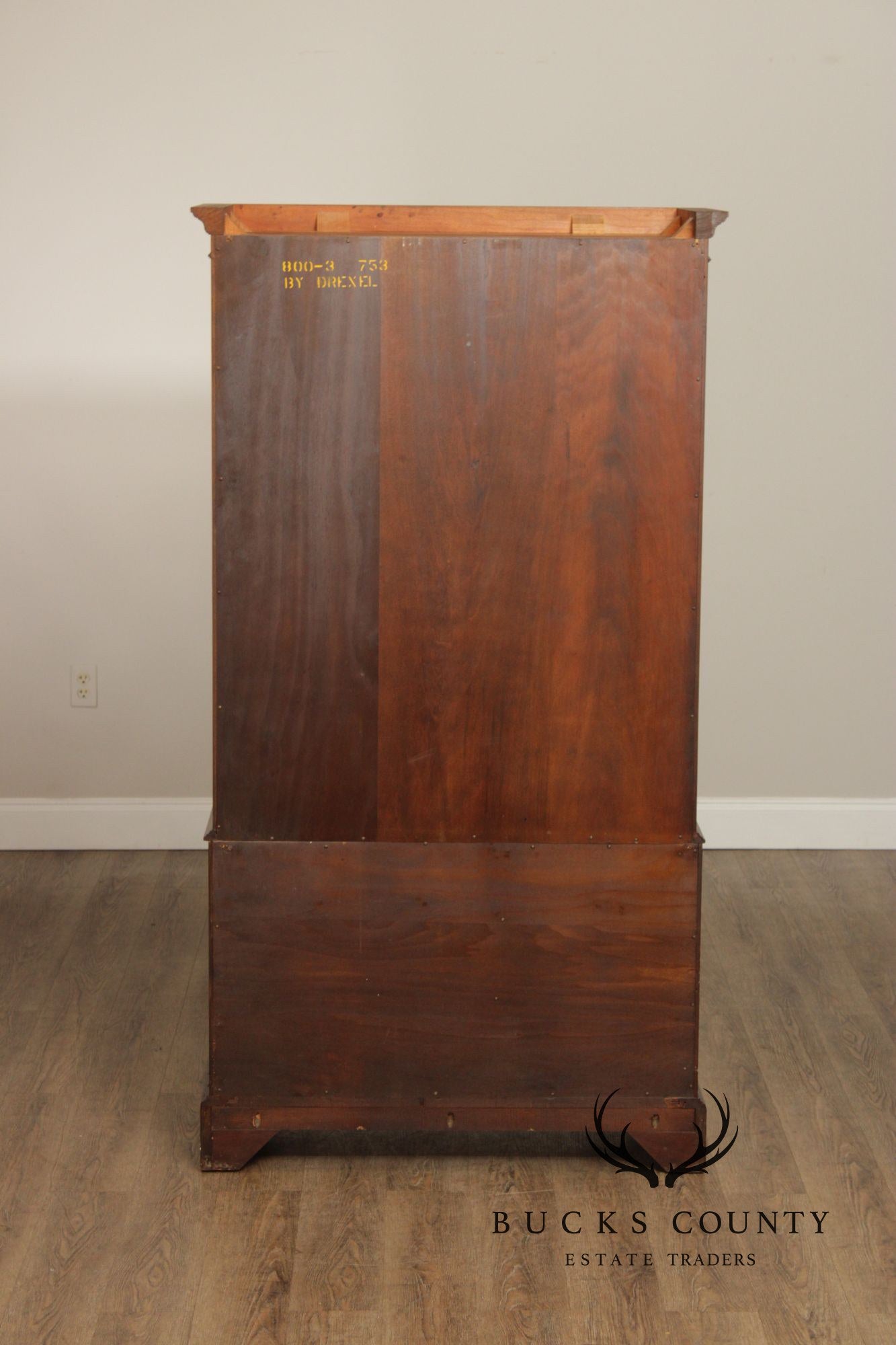 Drexel Chippendale Style Cherry Bookcase Display Cabinet