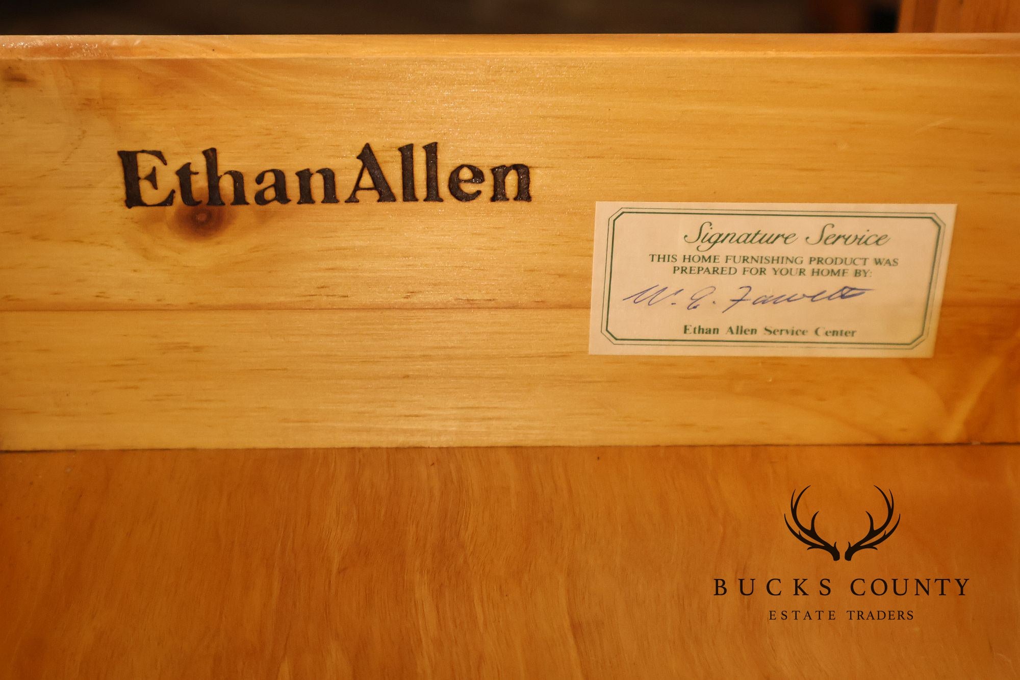 Ethan Allen Country Crossings Pine Set Back Hutch