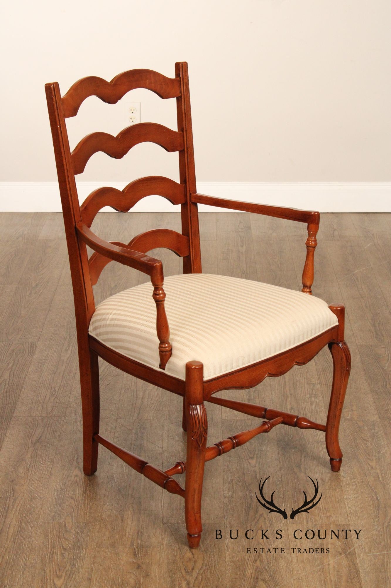 Quality Set Of Eight Italian Ladderback Dining Chairs