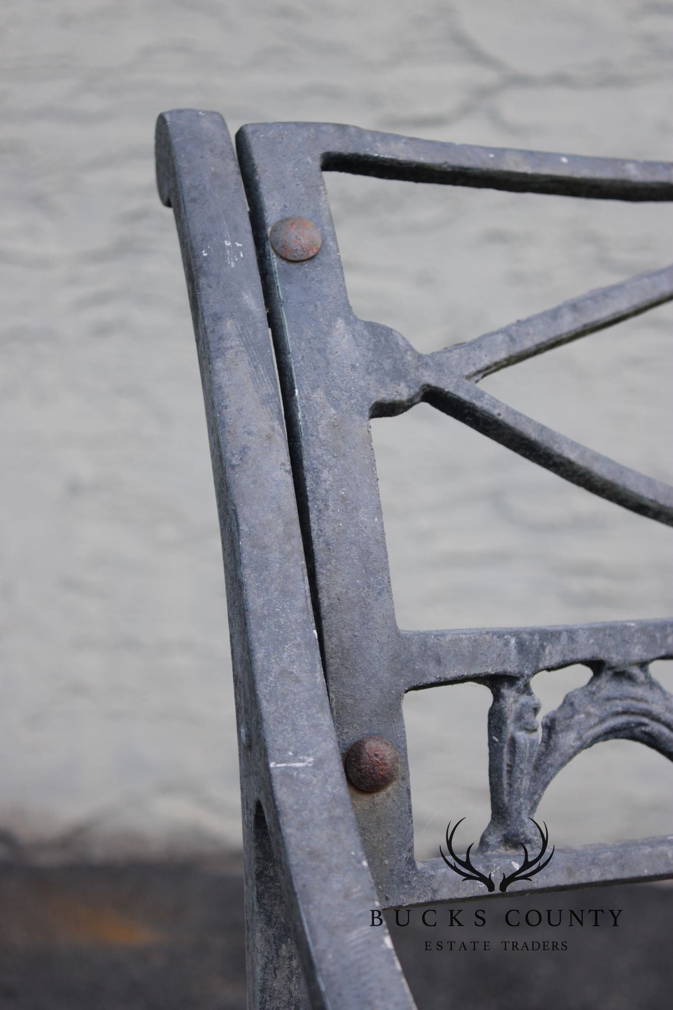 Cast Aluminum Neoclassical Style Outdoor Garden Armchair
