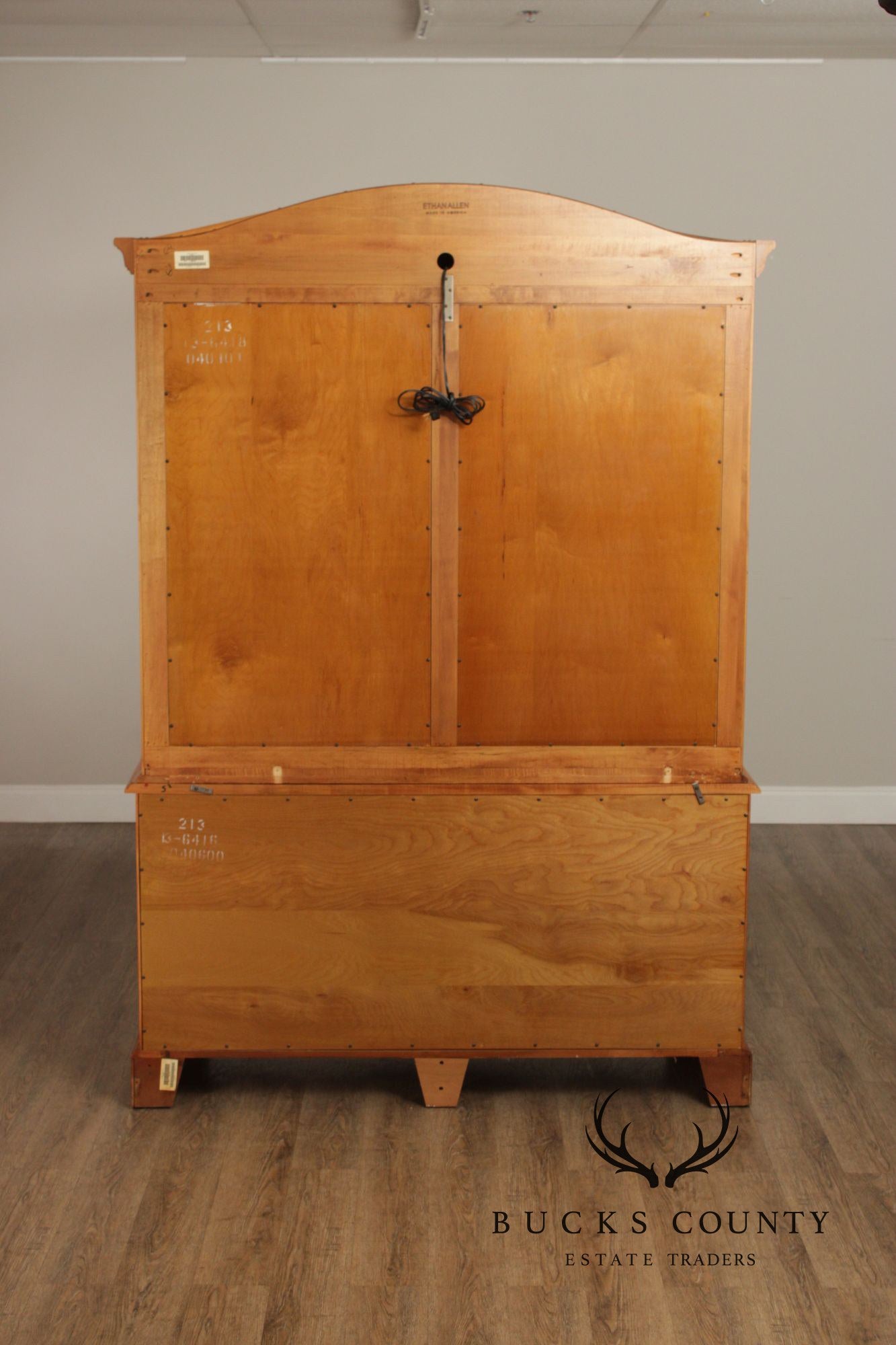 Ethan Allen 'Legacy' French Country Style China Cabinet