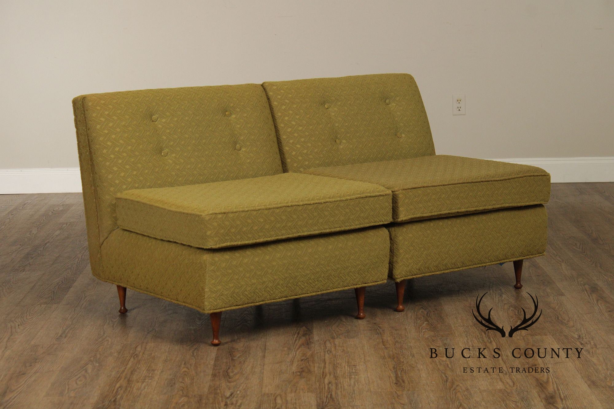 Mid Century Modern Pair of Lounge Chairs