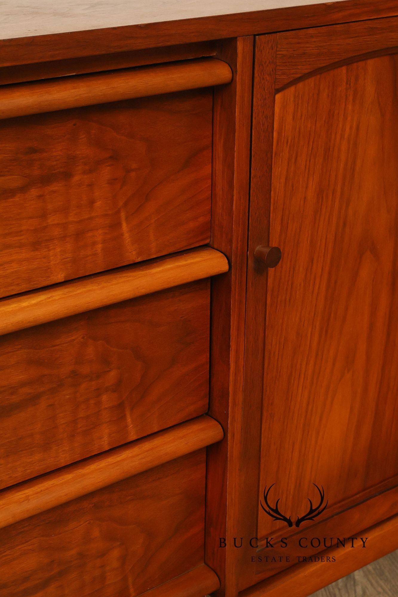 Lane Rhythm Mid Century Walnut Sideboard