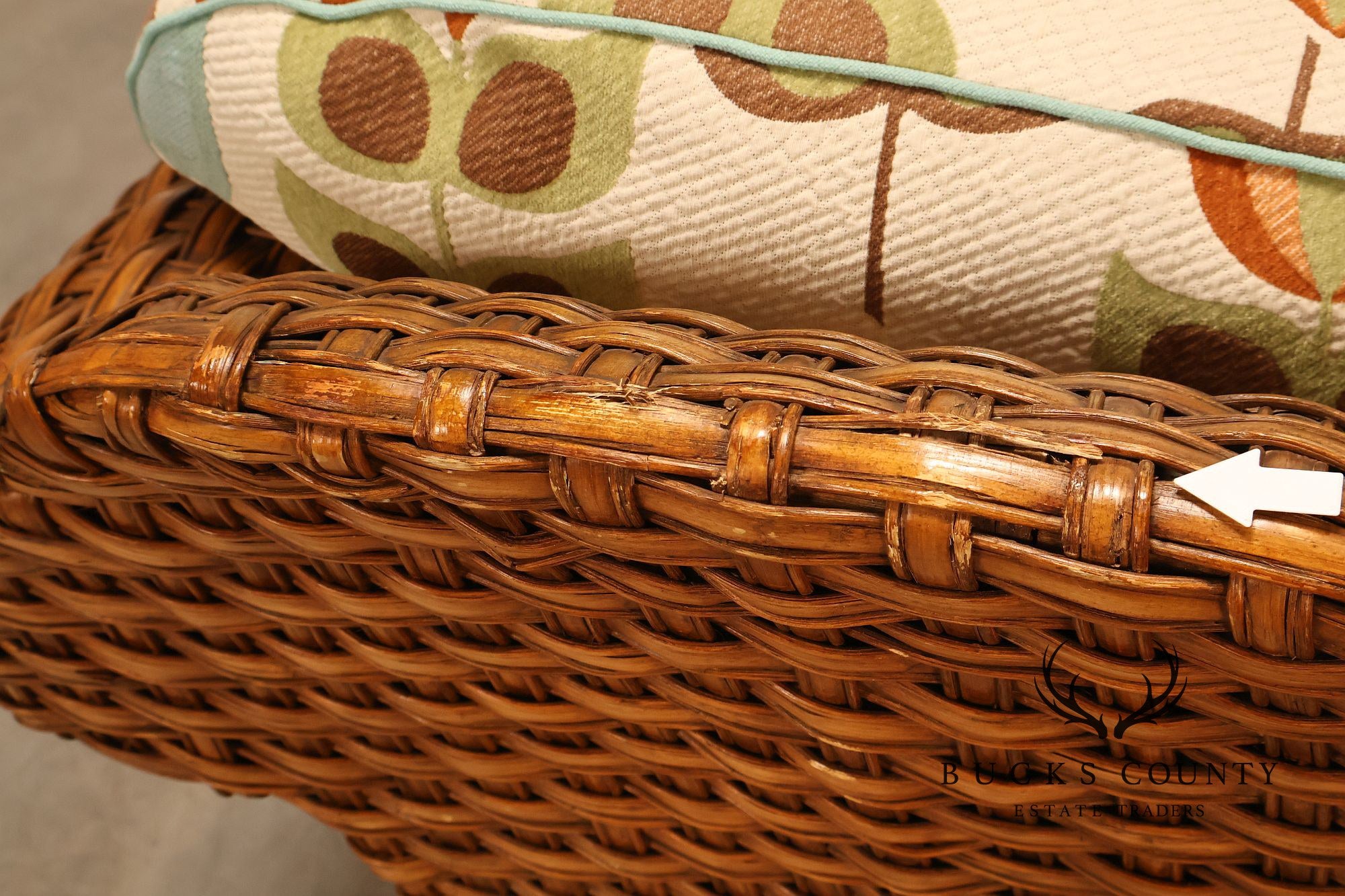 Lane Venture Excursions Pair Of Wicker Sofas With Cushions
