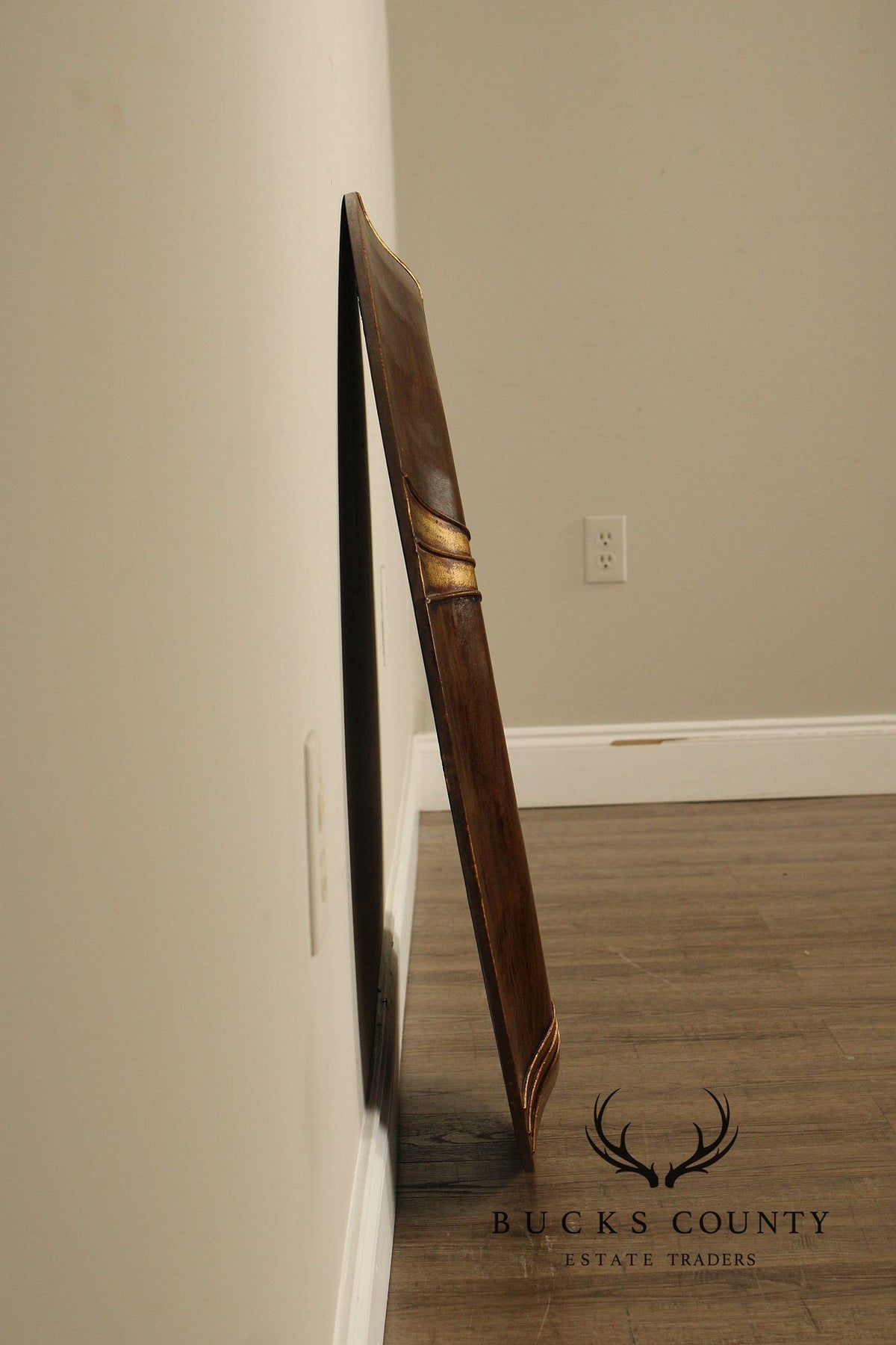 Round Wood And Gilt Accent Wall Mirror