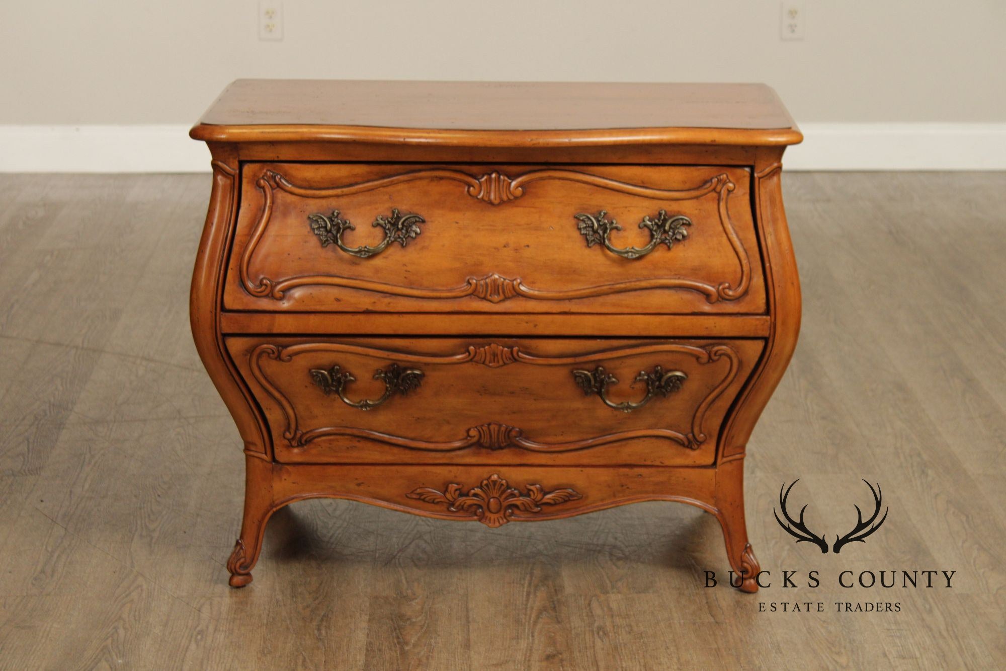 Century Furniture French Provincial Style Pair of Bombe Chests