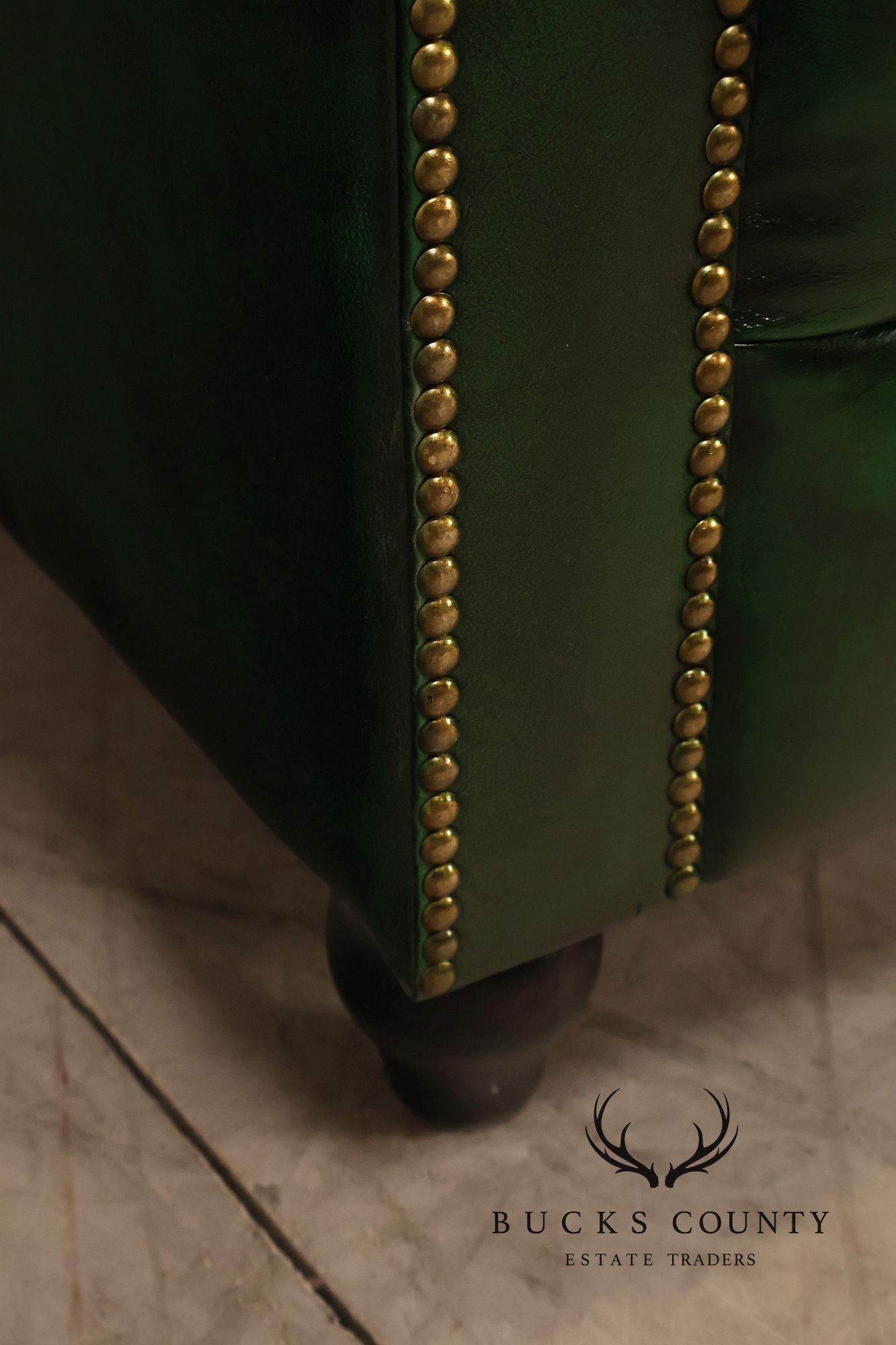 Chesterfield Style Polo Green Tufted Leather Club Chair