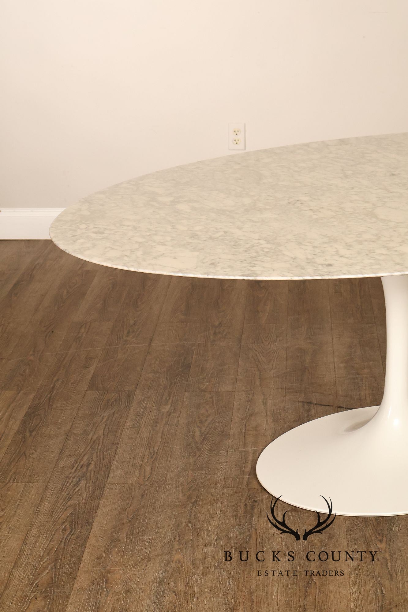 Knoll Saarinen Oval Marble Dining Table