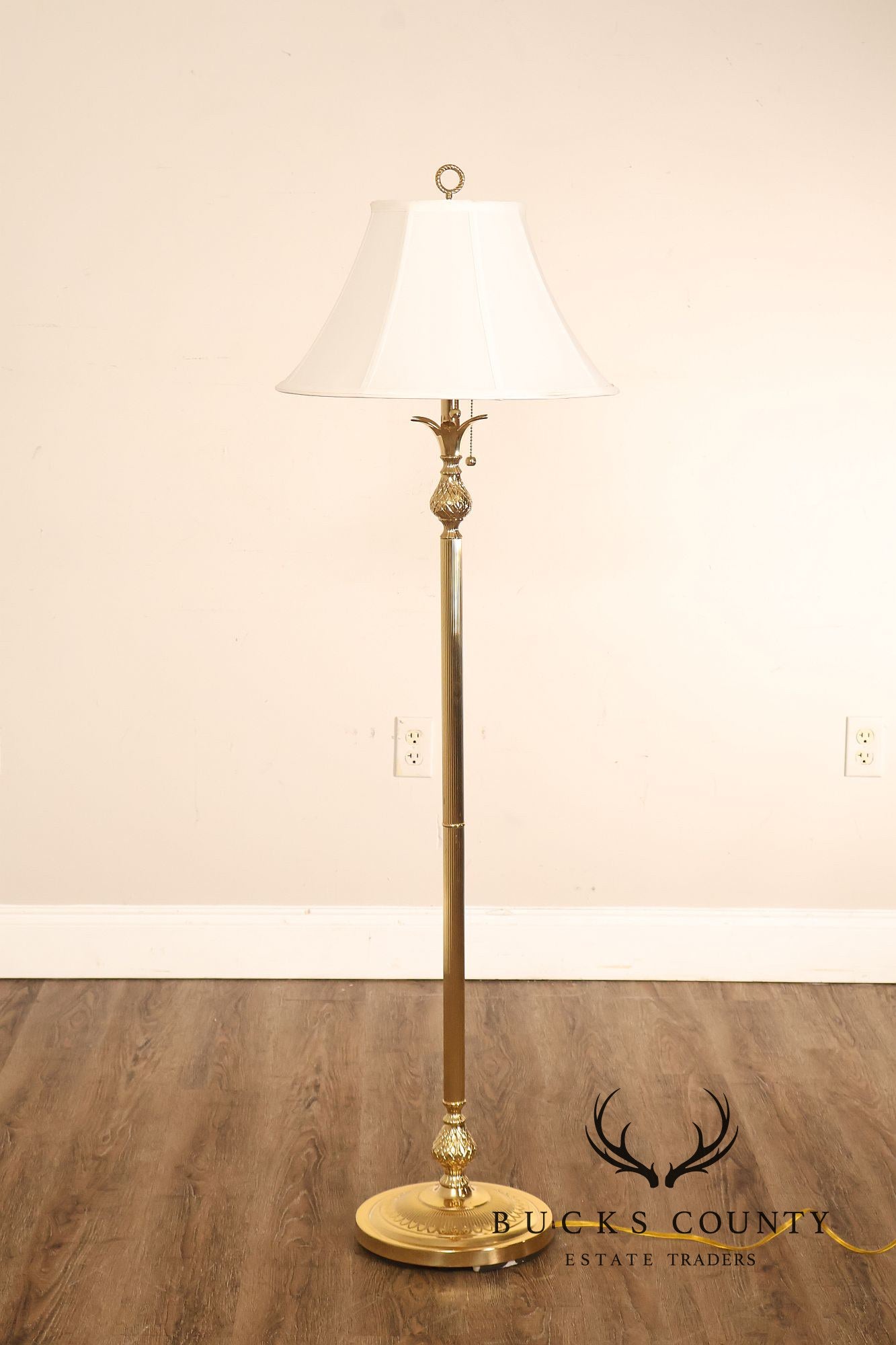Traditional Brass Double Light Pineapple Accent Floor Lamp With Shade