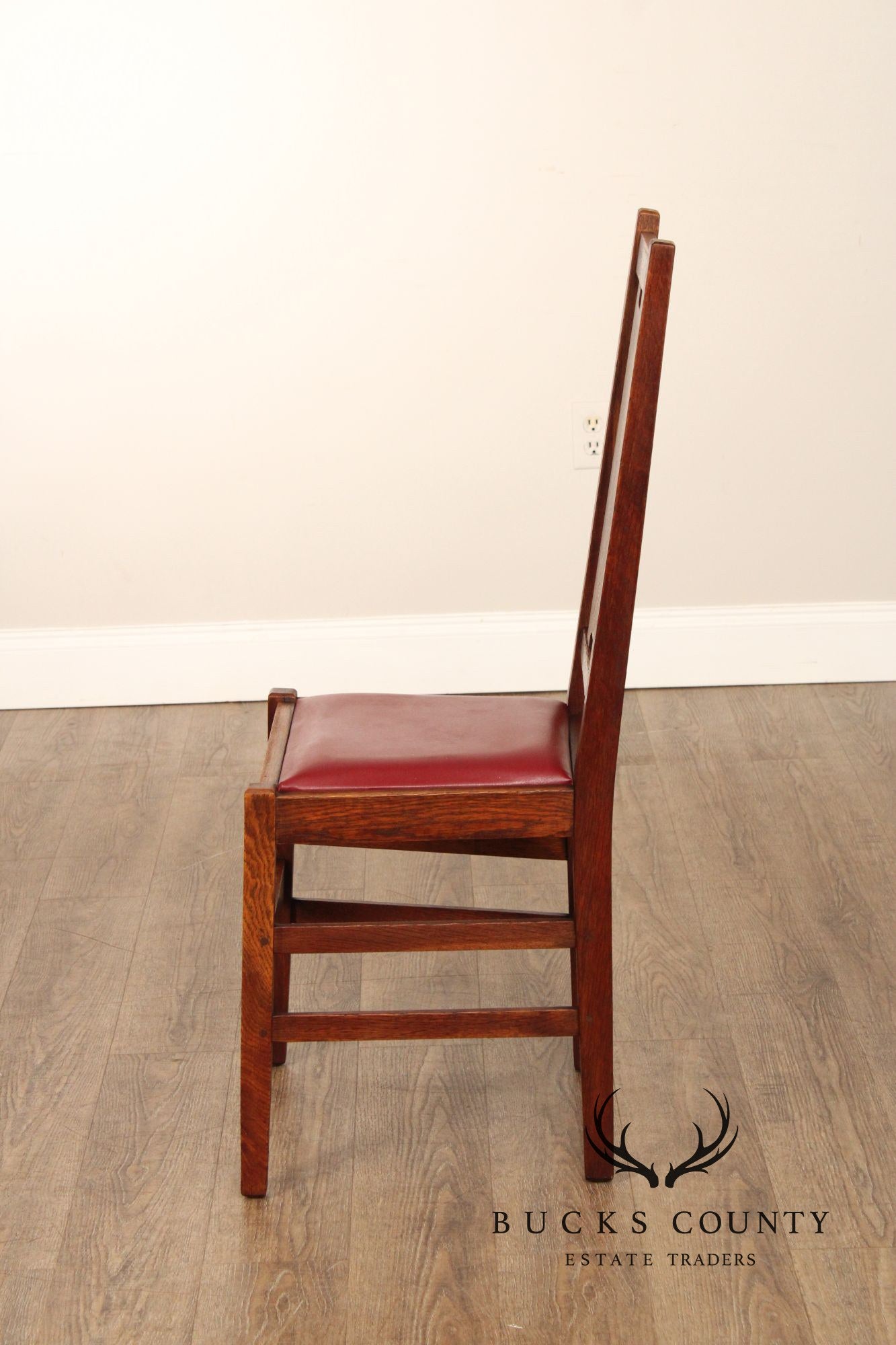 Gustav Stickley Antique Set Of Four Oak H-Back Dining Chairs
