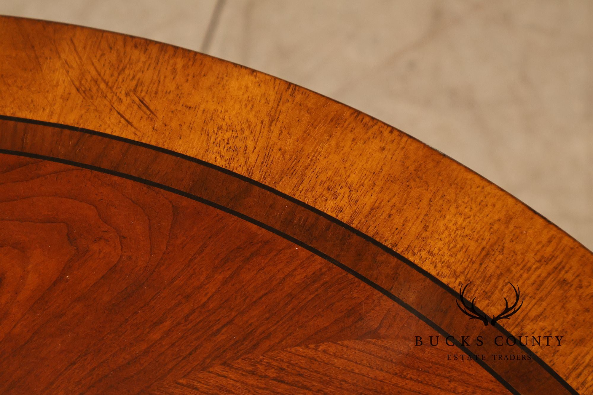 Ethan Allen Townhouse Collection Round Pedestal Side Table