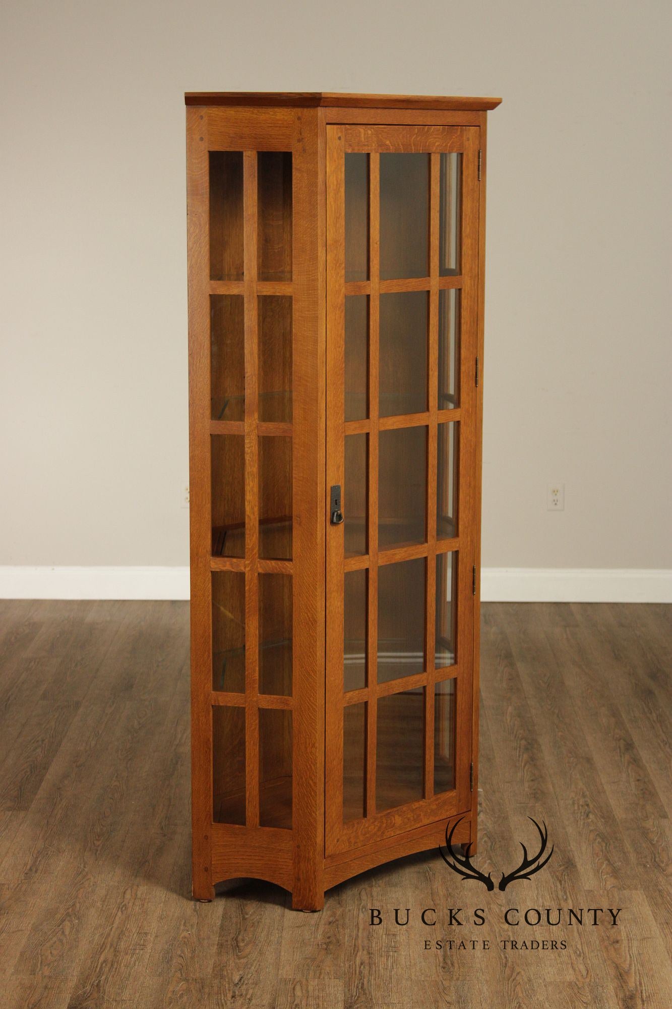 Stickley Mission Collection Oak Corner Curio Cabinet