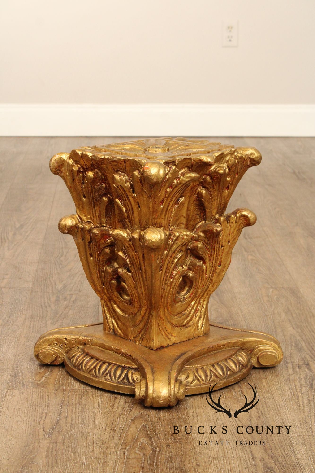 Hollywood Regency Vintage Giltwood Corinthian Capital